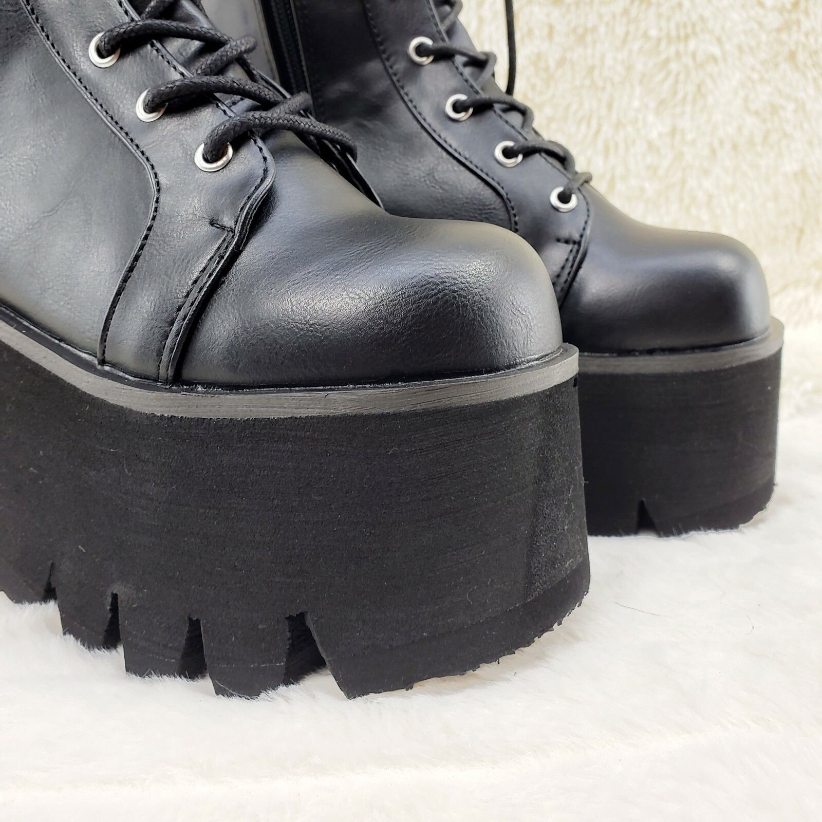 Other DEMONIA Ashes 105 Black Matte 3.5" Platform Heel Combat Goth Size US 6 / IT 36 - 9 Thumbnail