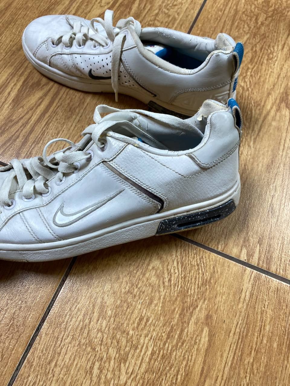 Nike Low-Top Sneakers Nike logo Vintage Streetwear Y2K Size US 8 / EU 41 - 3 Thumbnail