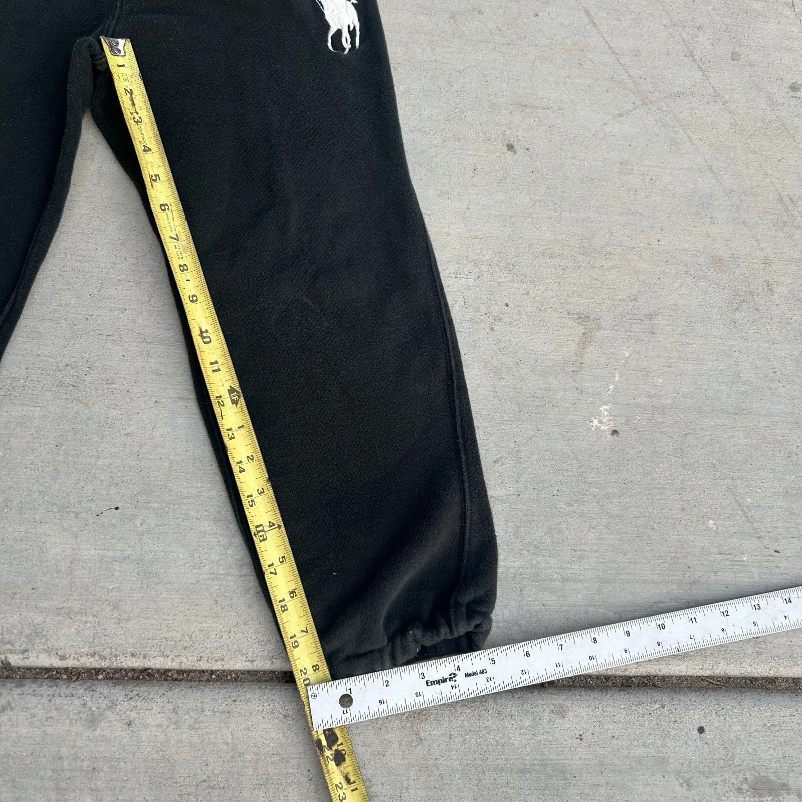 Polo Ralph Lauren Polo Ralph Lauren Sweatpants Boys Medium Black Fleece Jogger Size US 26 / EU 42 - 4 Thumbnail