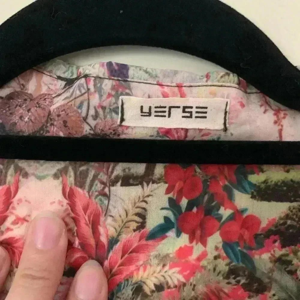 Designer Versatile Floral Print Long Sleeve Shirt by Yerse Size M / US 6-8 / IT 42-44 - 3 Thumbnail