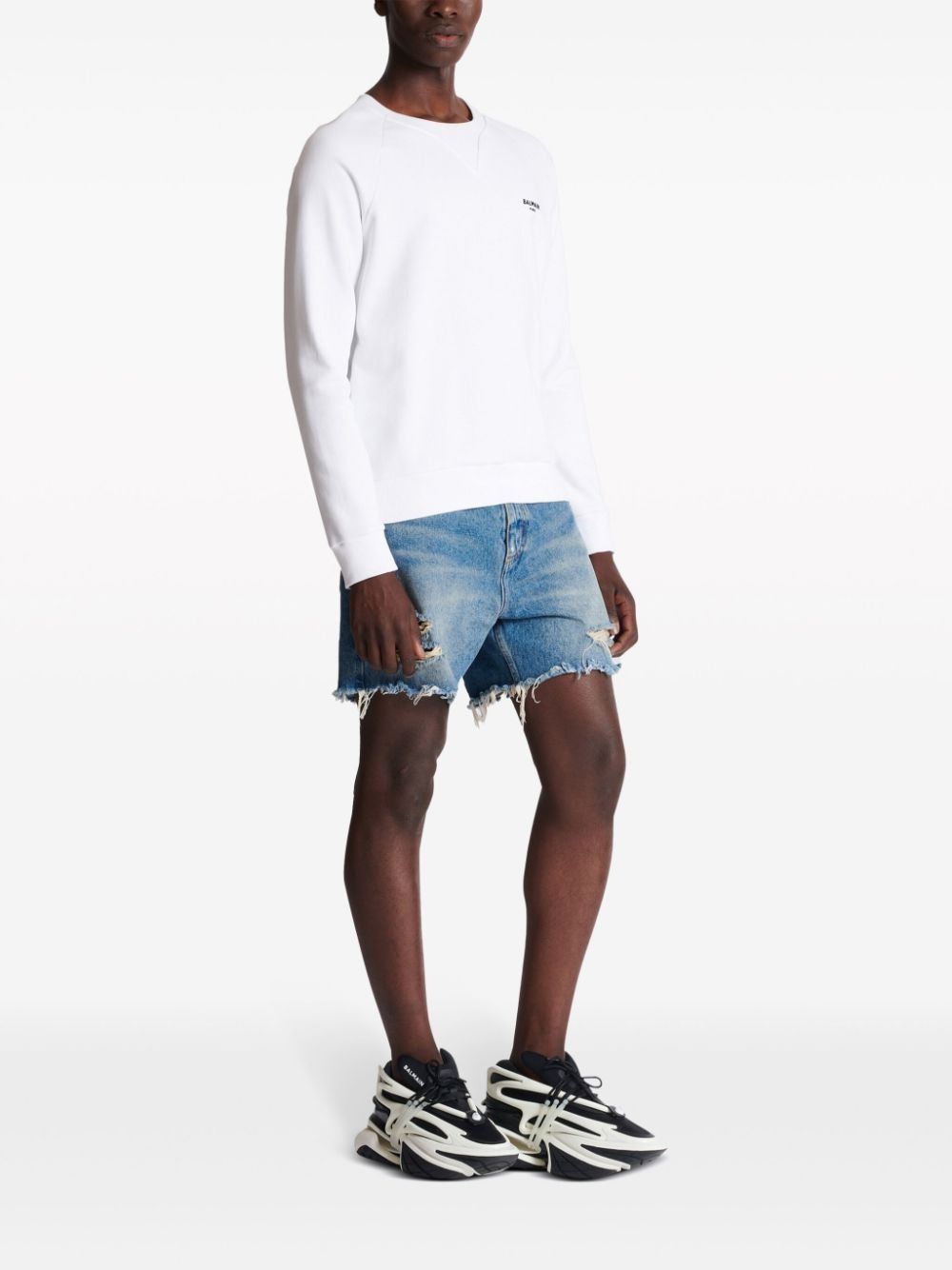 Balmain o1s1wg110925 Flocked Logo Sweatshirt in White Size US XL / EU 56 / 4 - 2 Thumbnail