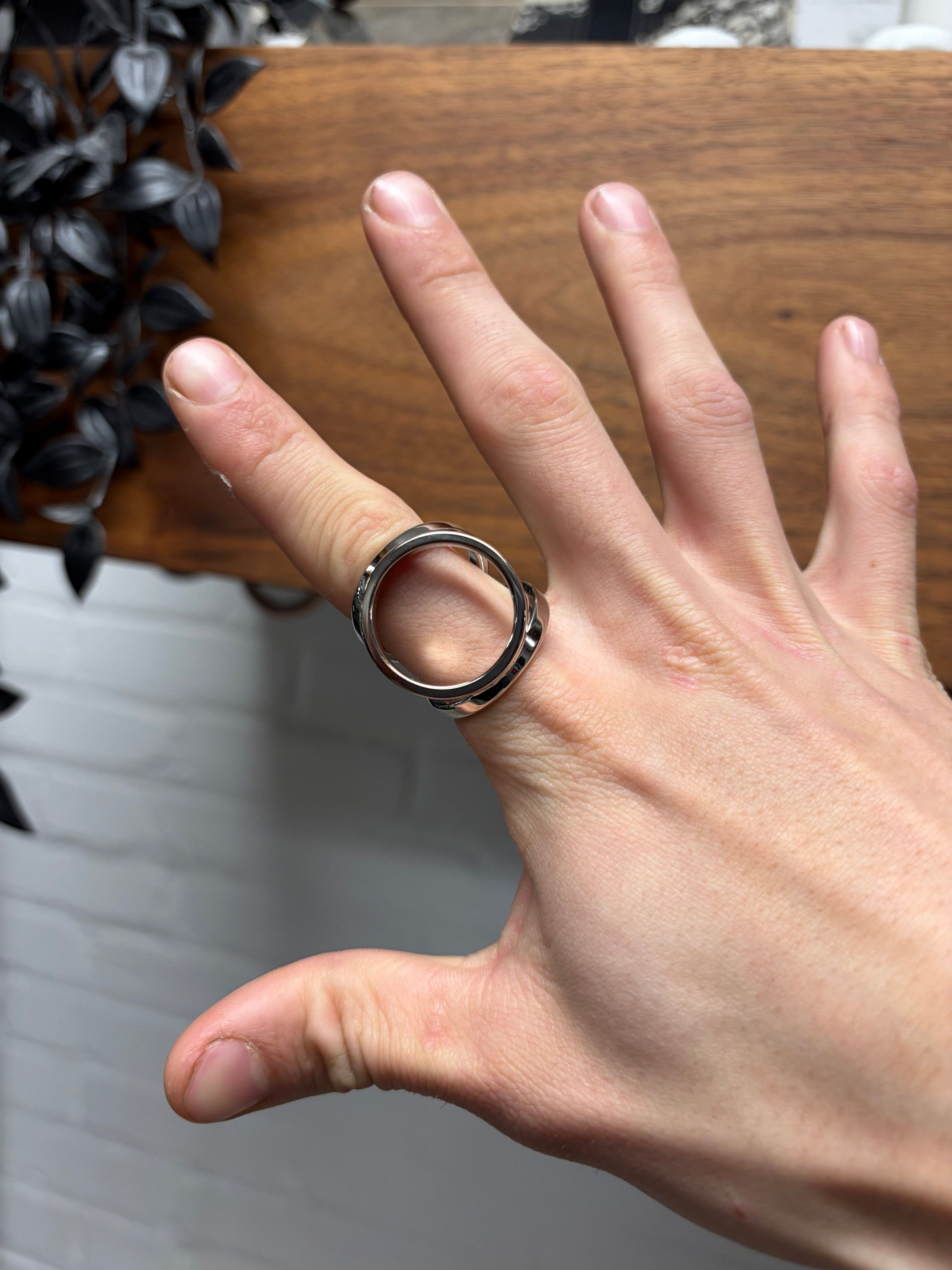 Hermes Hermes Palladium Plated Mini Trio ‘Twilly’ Ring Size ONE SIZE - 1 Thumbnail