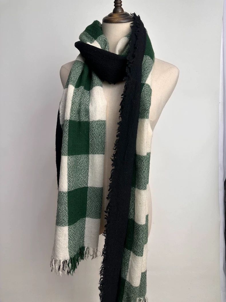 Yohji Yamamoto Yohji Yamamoto Wool paneled contrast scarf 2501-Nextarrow Size ONE SIZE - 4 Thumbnail