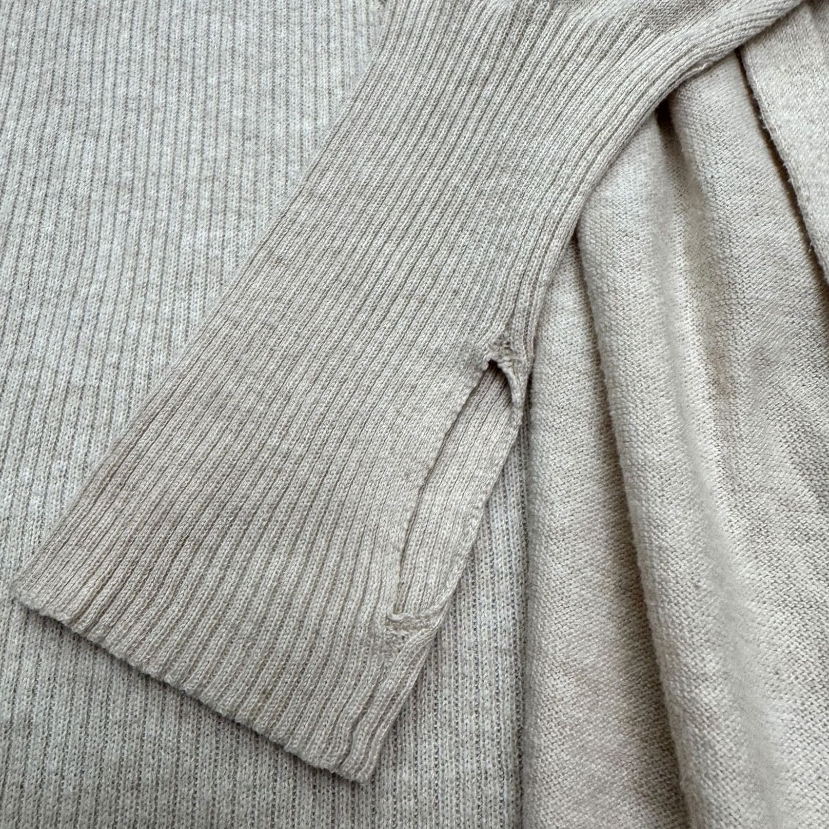 Athleta Athleta Cardigan Sweater Womens Medium Beige Knit Open Front Thumbholes Stretch Casual Shirt Womens Size M / US 6-8 / IT 42-44 - 4 Thumbnail