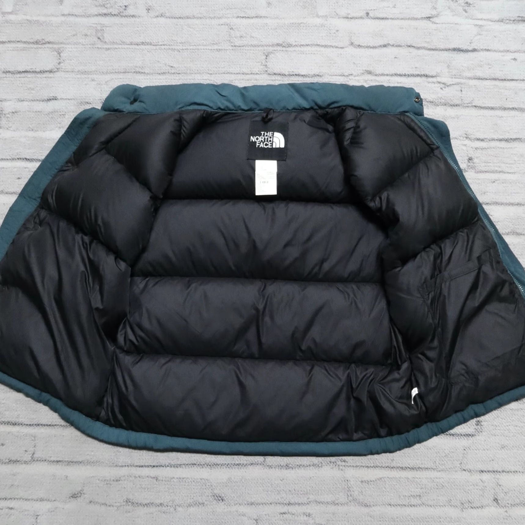 The North Face Vintage North Face Nuptse Quilted Down Vest Mens L Blue Size US L / EU 52-54 / 3 - 7 Thumbnail
