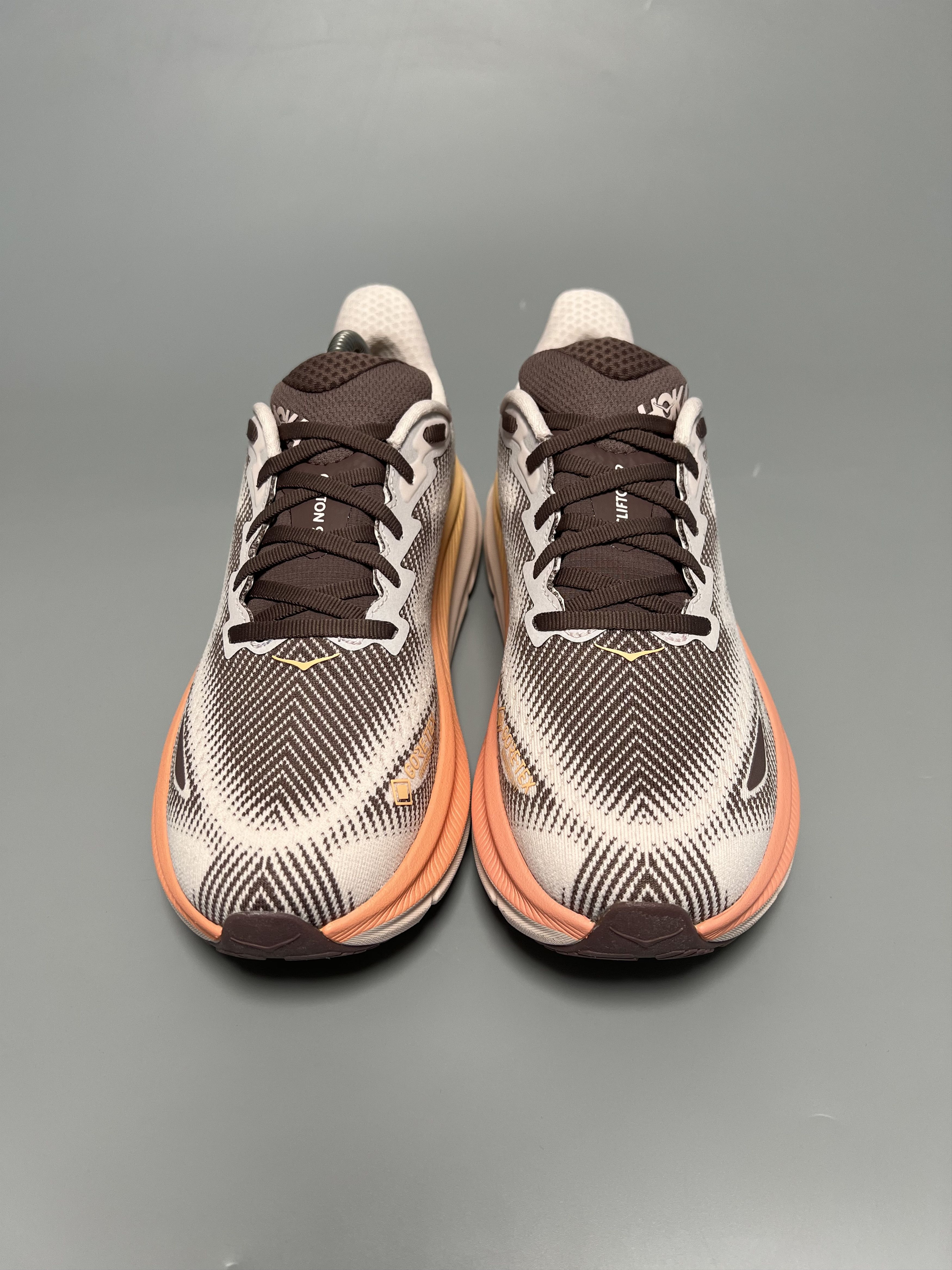 Goretex Hoka One One Clifton 9 GTX Women’s Running Shoes Size US 8 / IT 38 - 4 Thumbnail