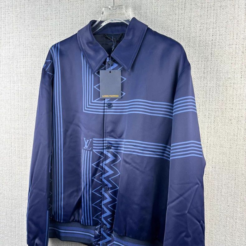 Louis Vuitton Louis Vuitton SS22 Karakoram Striped Single Breasted Bombe Size US M / EU 48-50 / 2 - 2 Thumbnail