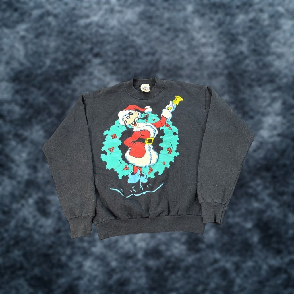 Mickey & Co. VINTAGE Mickey & Co Sweatshirt Mens Large Black Crewneck 90s Cartoon Christmas Graphic Print Pullover Unisex Adults Size US L / EU 52-54 / 3 - 1 Thumbnail