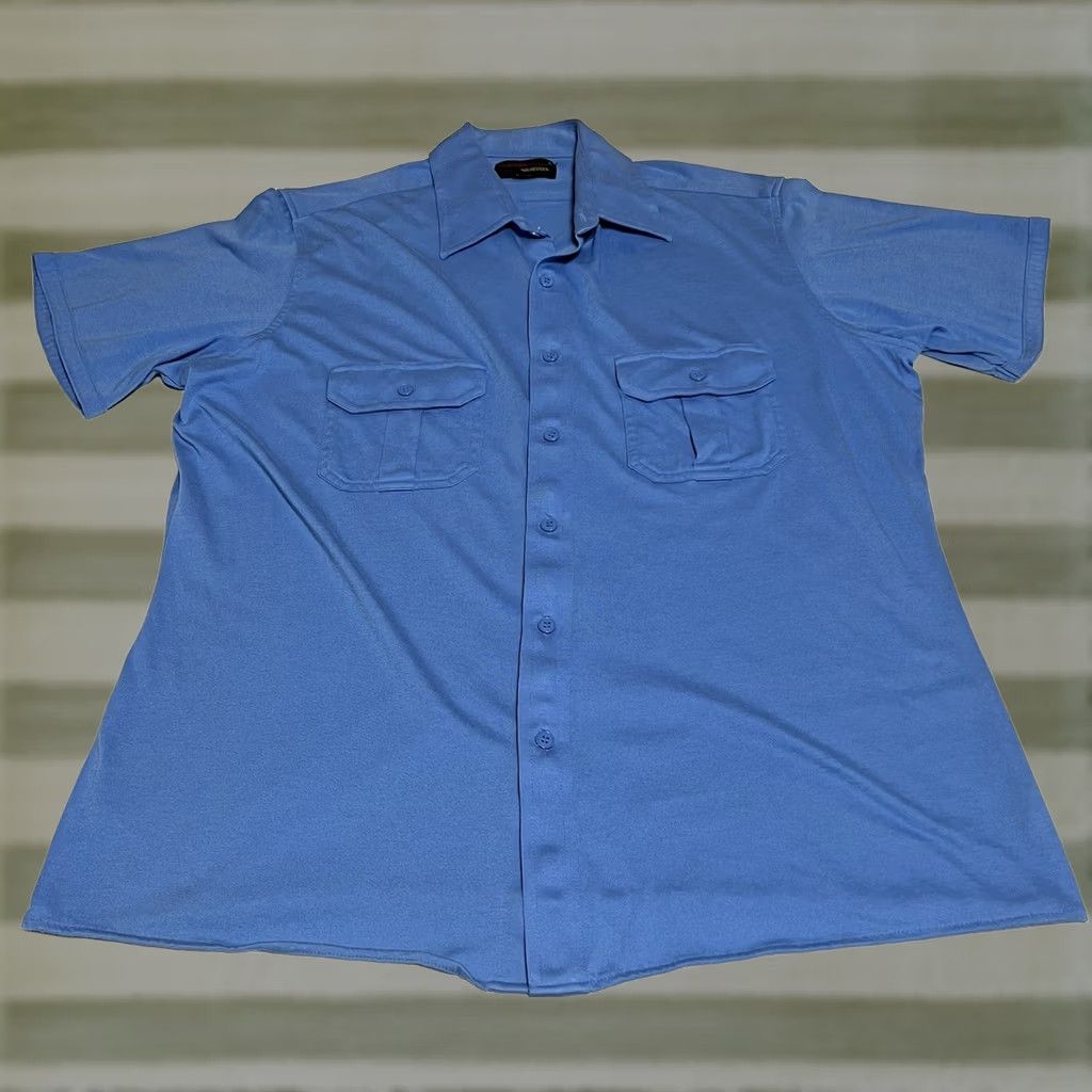 Van Heusen VINTAGE Players By Van Heusen Shirt Blue Men L Short Sleeve Button-Up Collared Cotton Blend Retro Vintage Reading: Button Front Size US L / EU 52-54 / 3 - 1 Thumbnail