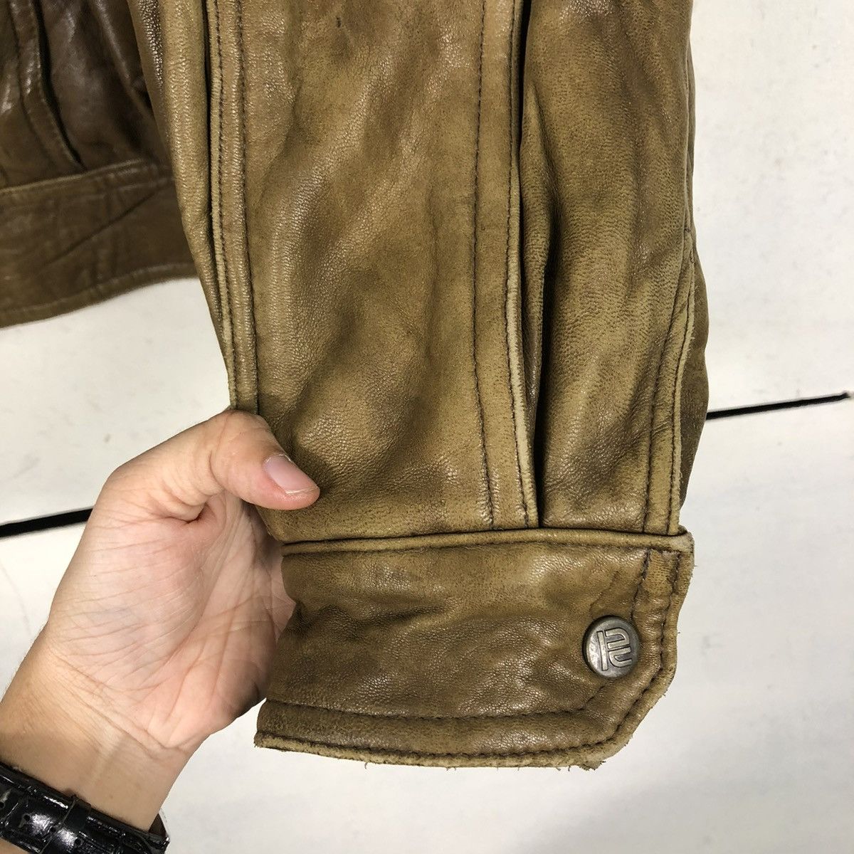 Robert Comstock VINTAGE BOMBER BIKER GENUINE LEATHER JACKET ROBERT COMSTOCK Size US L / EU 52-54 / 3 - 17 Thumbnail