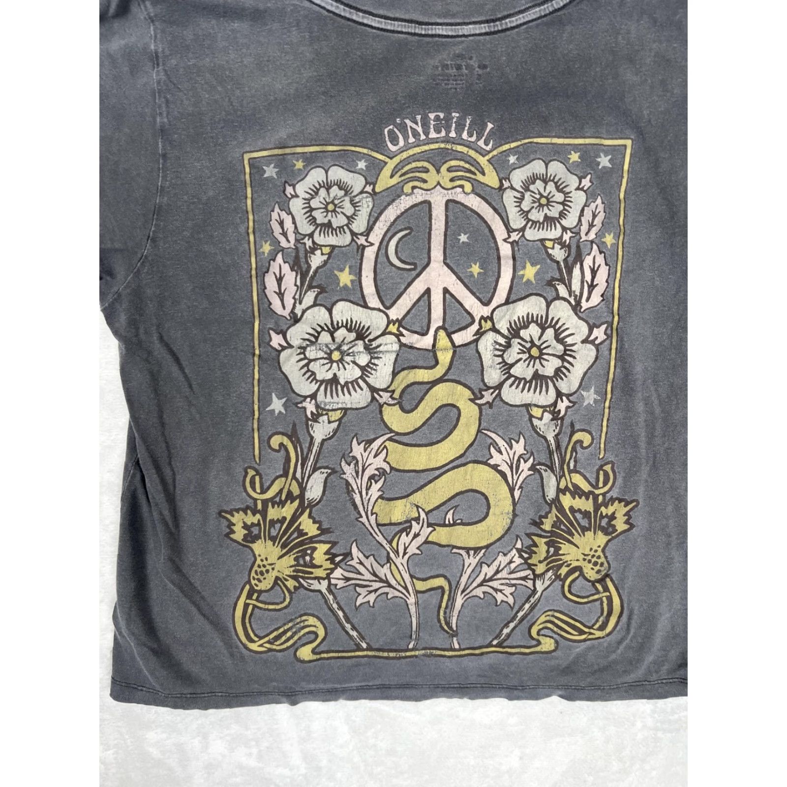 O'Neill O'Neill T-Shirt Womens Small Gray Cropped Floral Boho Peace Snake Graphic Crew Neck Short Sleeve XSmall? Size S / US 4 / IT 40 - 7 Thumbnail