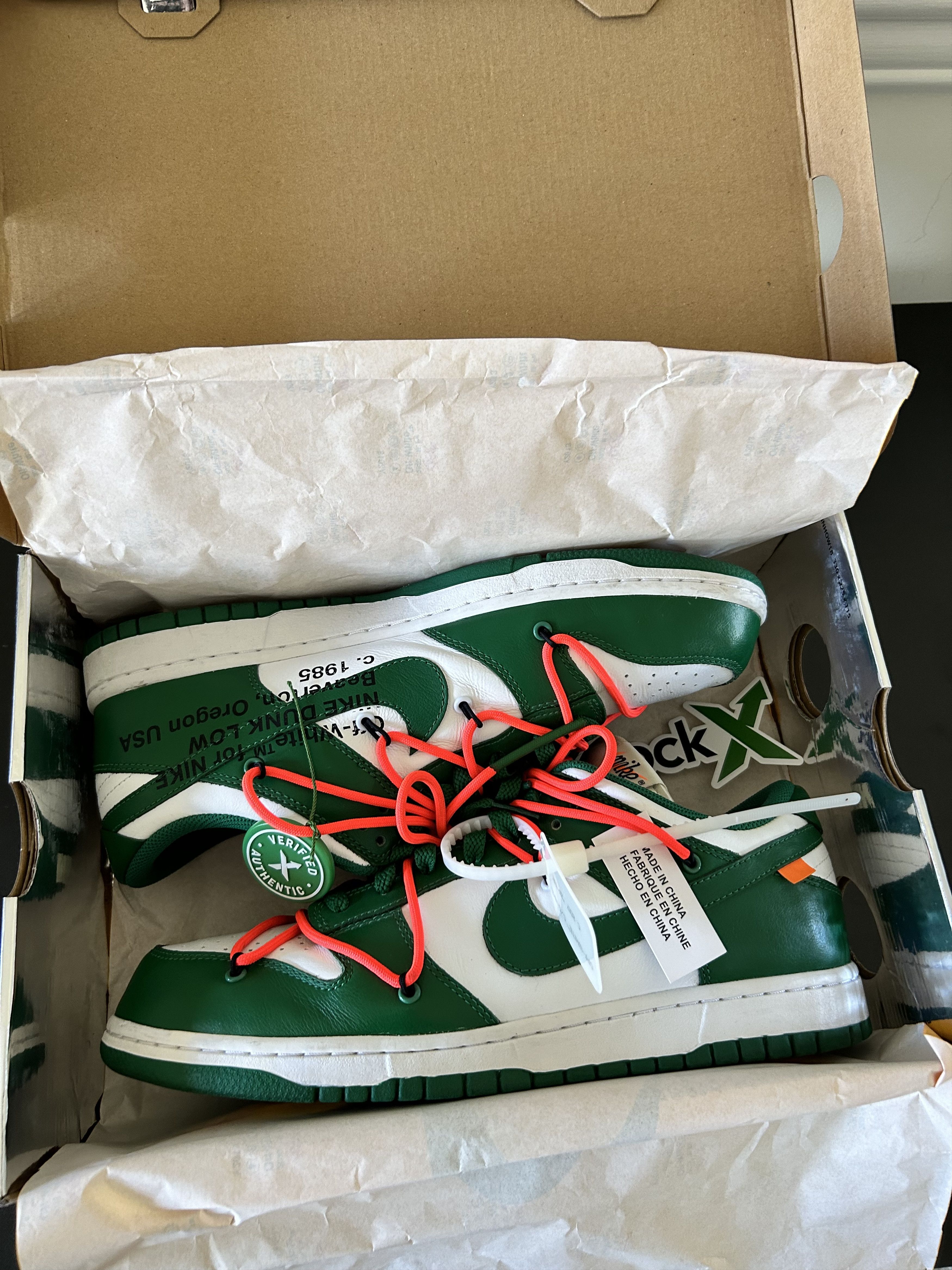 Nike × Off-White Nike Dunk Low Off-White Pine Green Size US 11 / EU 44 - 2 Thumbnail