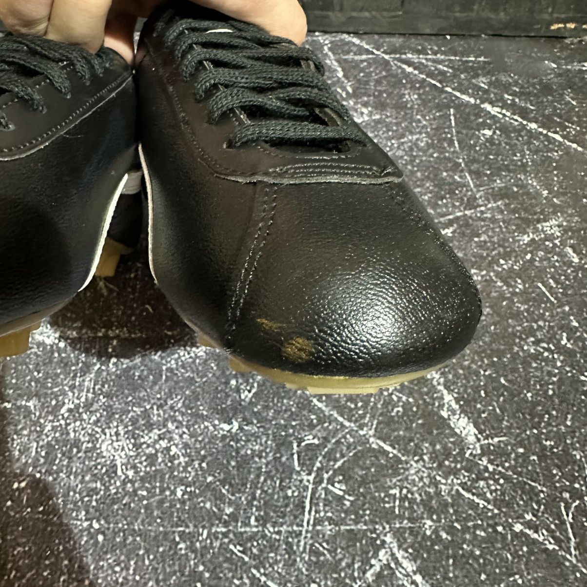 Puma Vintage Puma Leon Soccer Cleats Men’s Leather Size 6 Size US 6 / EU 39 - 5 Thumbnail