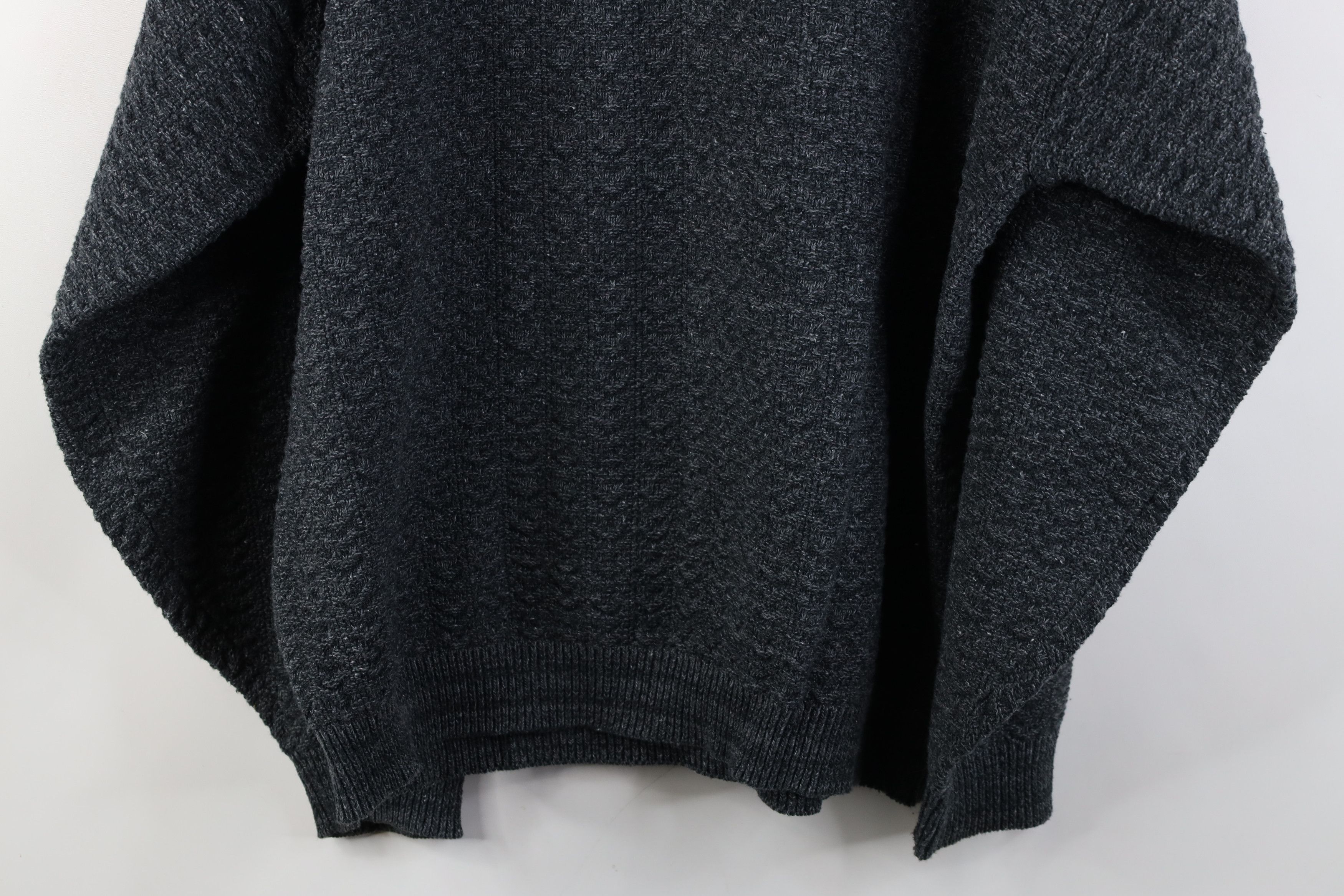 Vintage Vintage 90s Streetwear Framed Knit Crewneck Sweater Gray USA Size US L / EU 52-54 / 3 - 11 Thumbnail