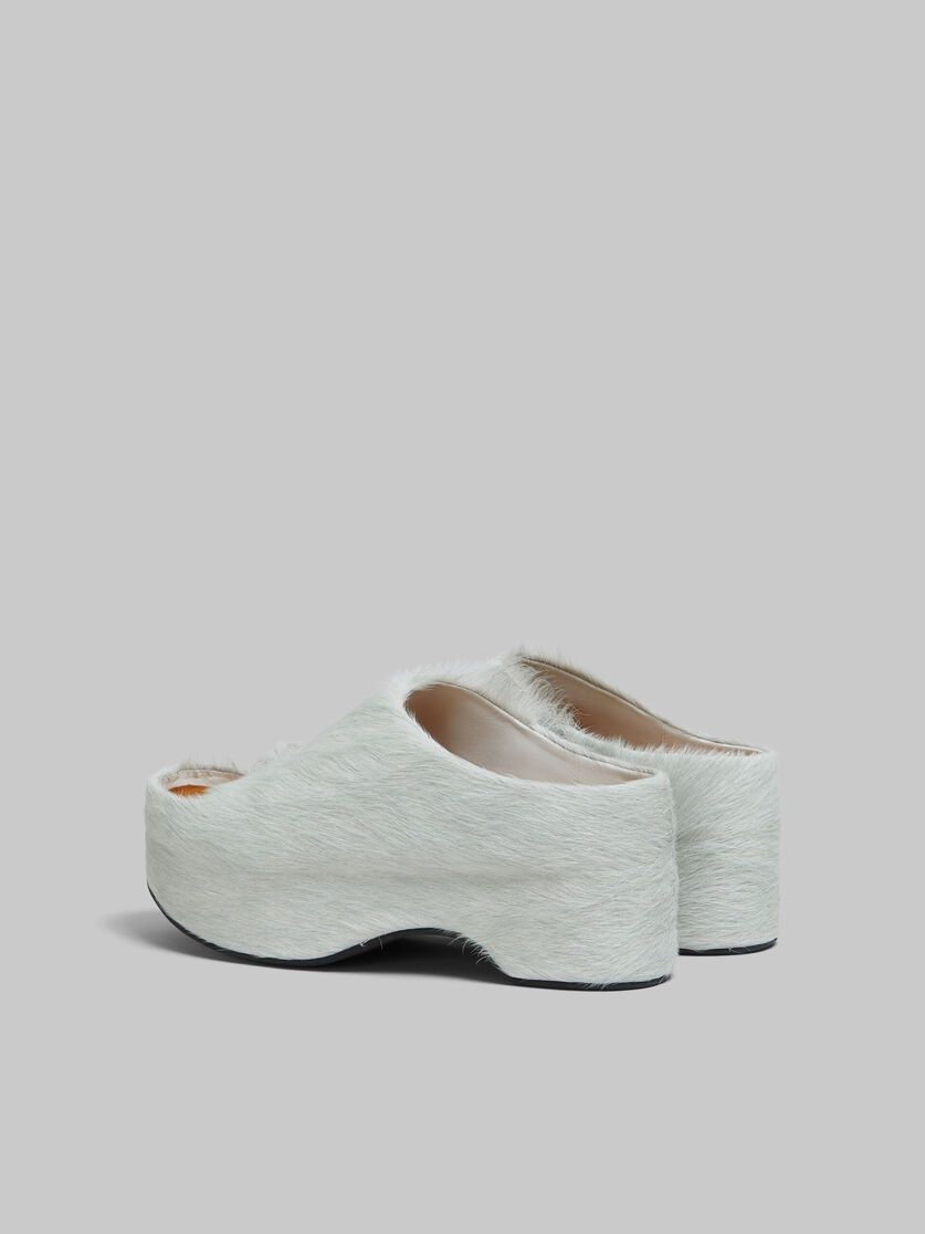 Marni o1w1db11125 Long Hair Chunky Clog Slide Sandals in White Size US 7 / IT 37 - 4 Thumbnail