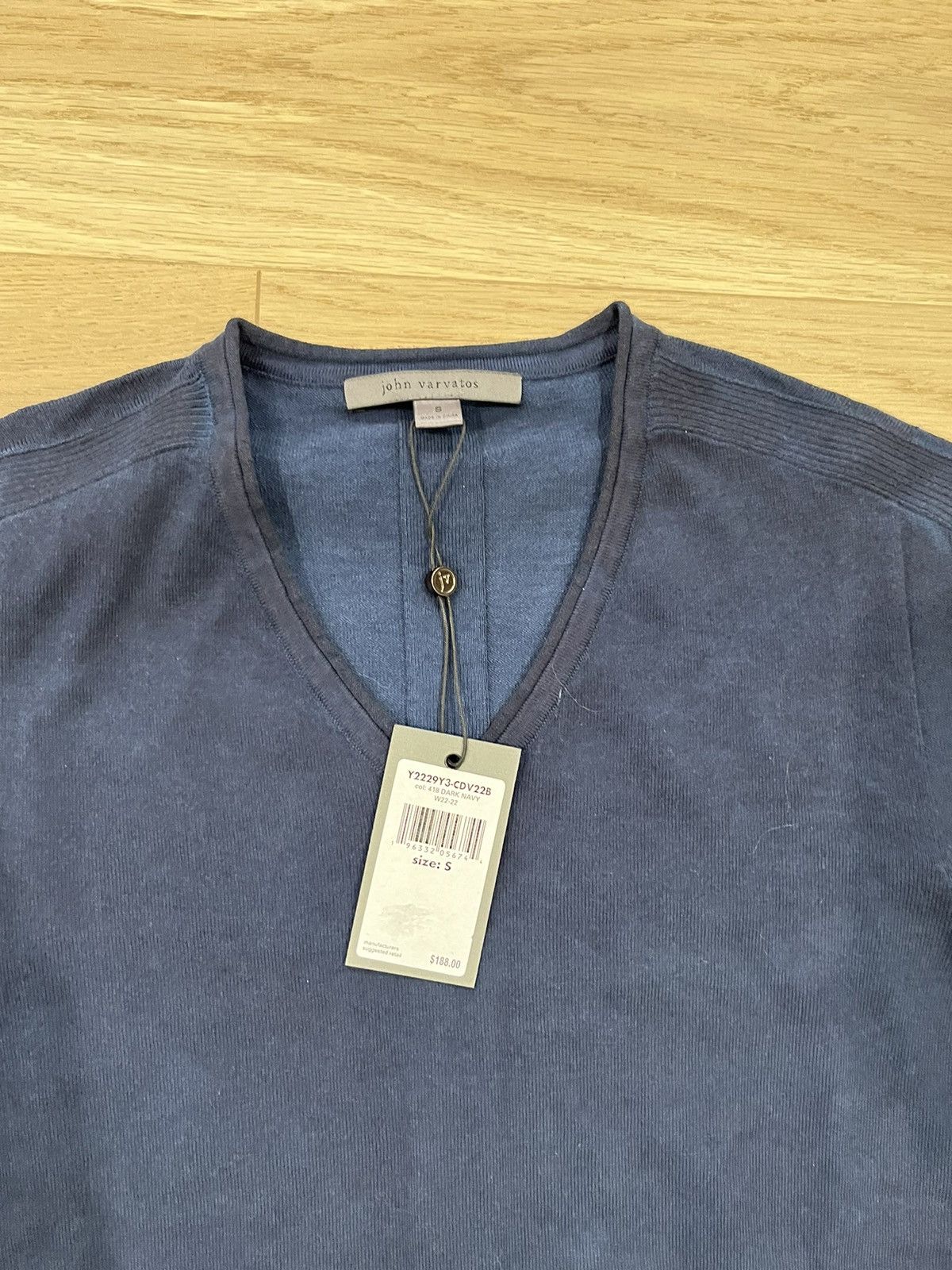 John Varvatos V neck knit. Small Size US S / EU 44-46 / 1 - 9 Thumbnail