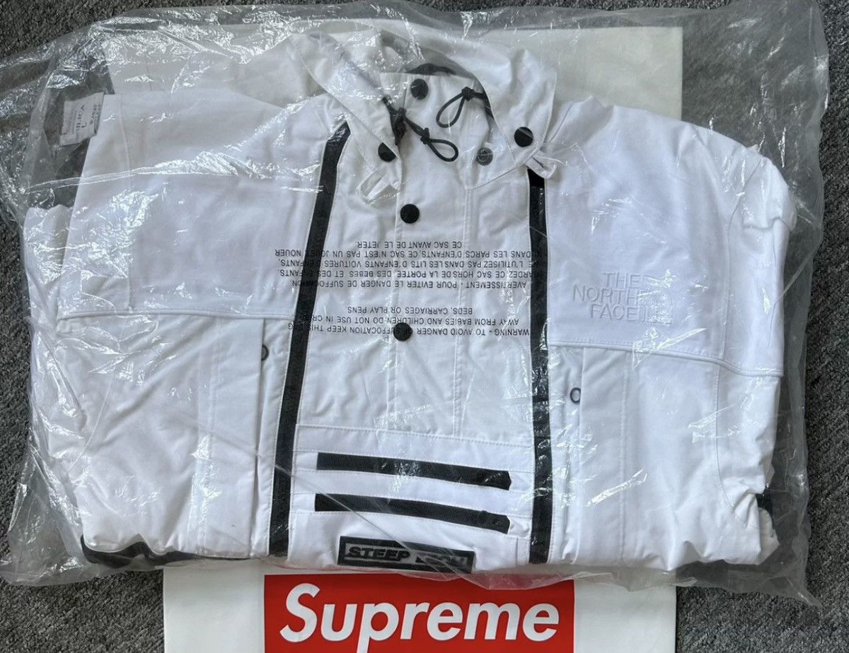 Supreme × The North Face Supreme the north face tnf steep Supreme × The North Face Supreme the north face tnf steep