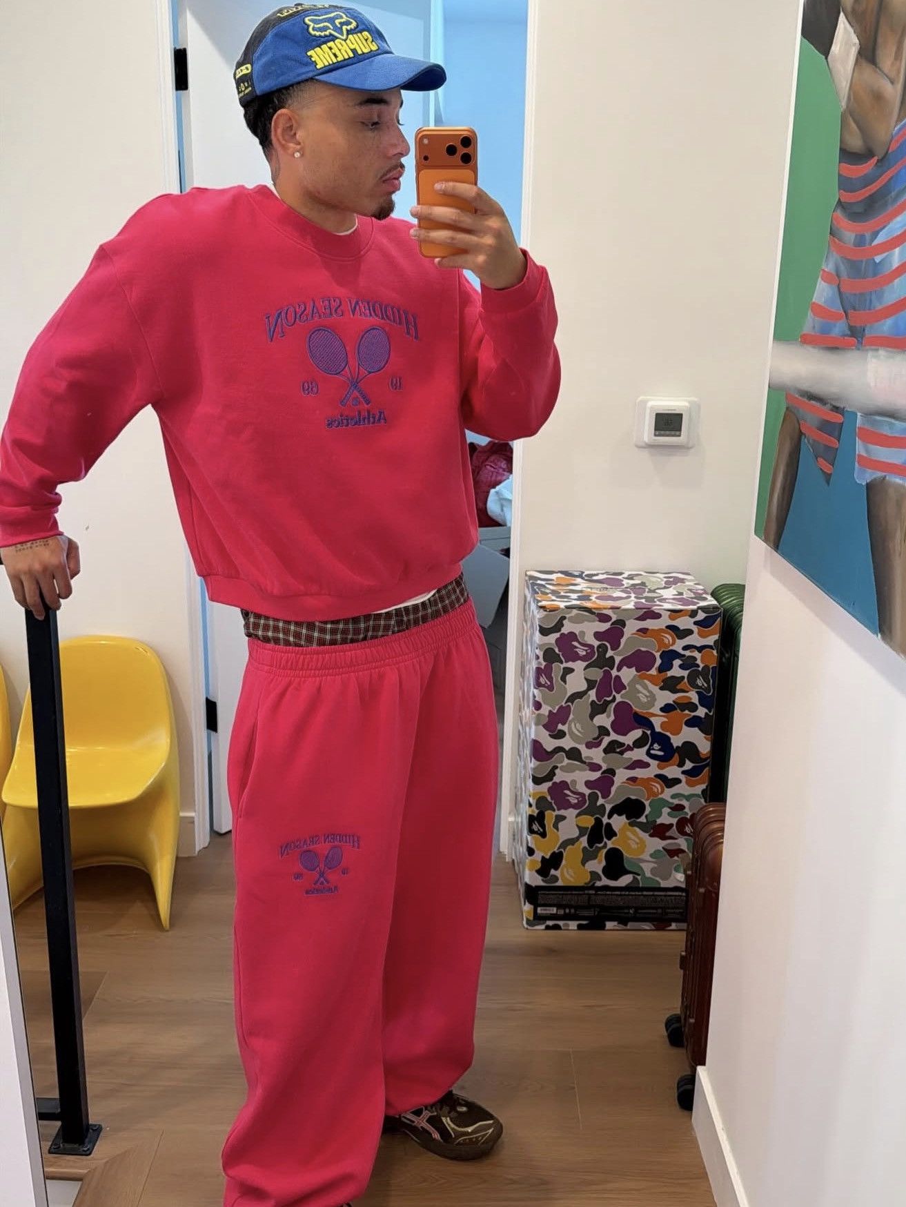 The GV Gallery Hidden Season Pink Athletic Crewneck Size US M / EU 48-50 / 2 - 1 Thumbnail