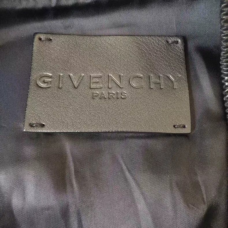 Givenchy Givenchy Size50 Alphabet logo lamb fur baseball jacket, off Size US M / EU 48-50 / 2 - 3 Thumbnail