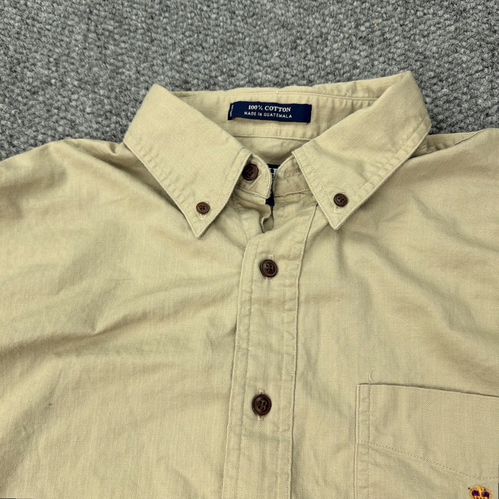 Chaps VINTAGE Chaps Shirt Mens L Khaki Navy Crest Logo Button Down 90s Embroidered Cotton Twill Size US L / EU 52-54 / 3 - 3 Thumbnail