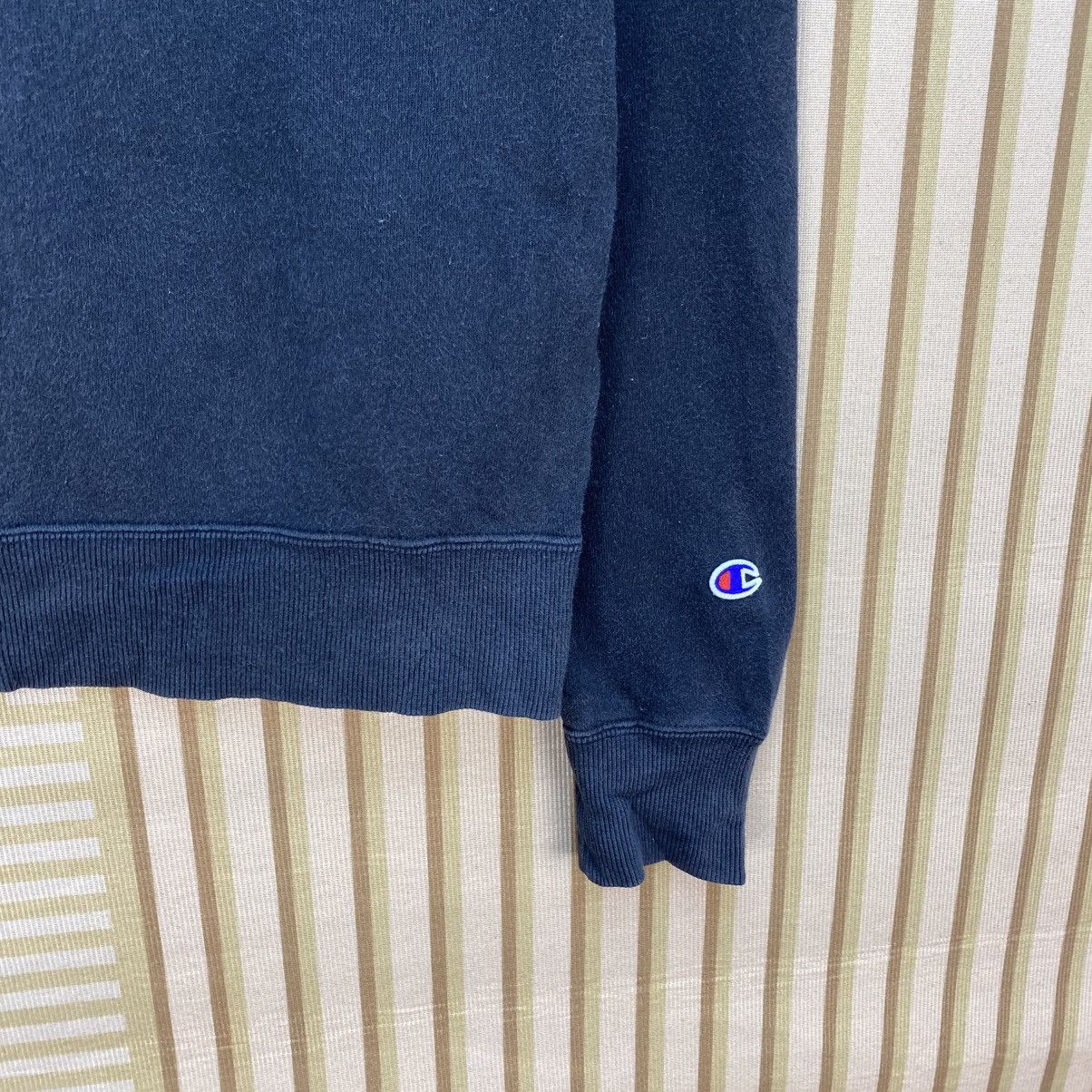 Champion 🫶Vintage Champion Crewneck Sweatshirt Size US M / EU 48-50 / 2 - 5 Thumbnail