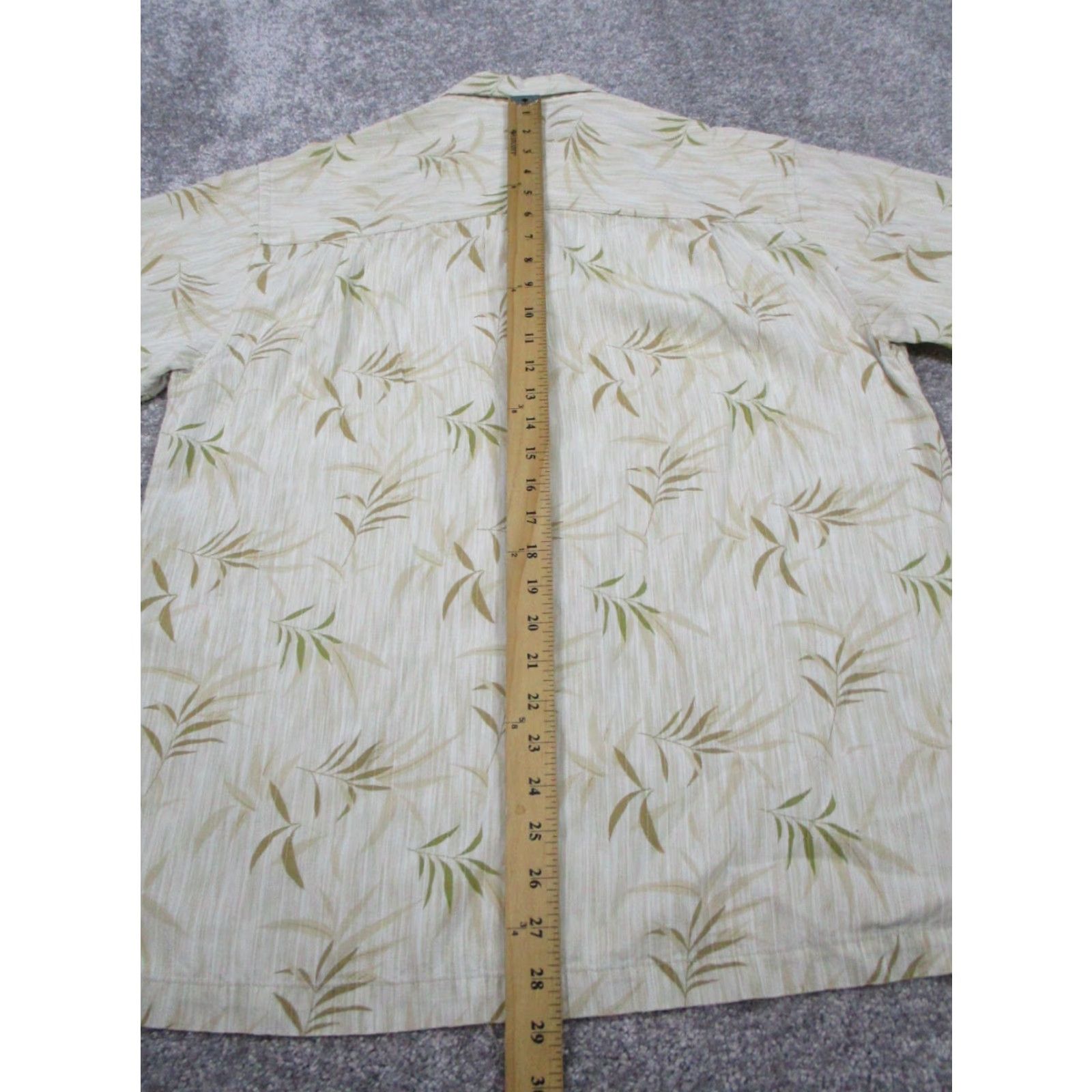 Tommy Bahama Tommy Bahama Shirt Mens Small Beige Green Floral Button Up Size US S / EU 44-46 / 1 - 7 Thumbnail