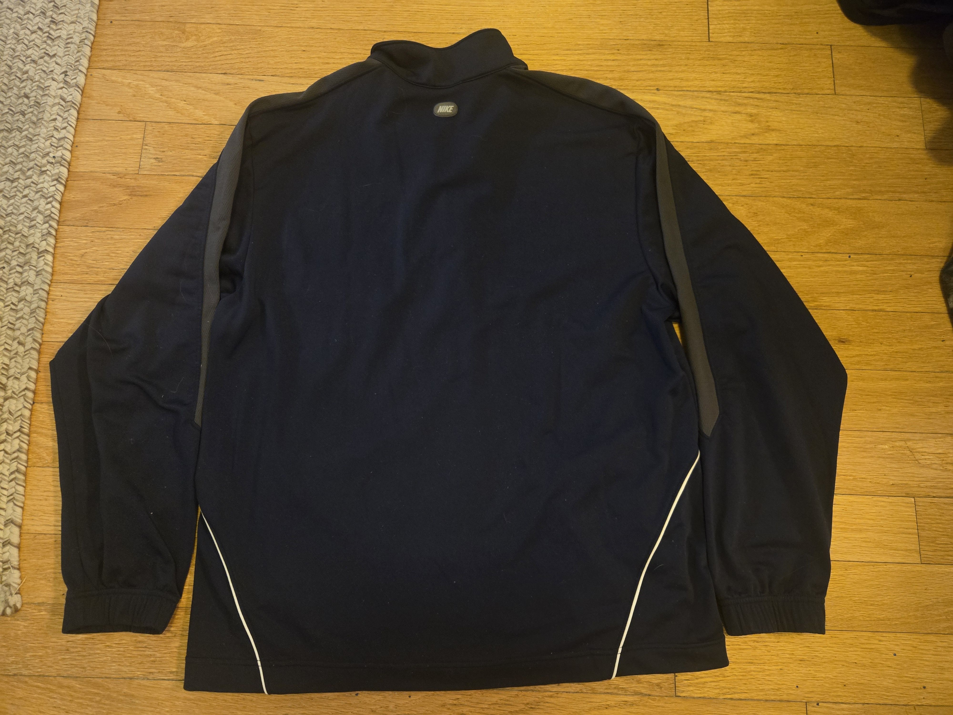 Nike Vintage Nike Track Jacket Mens XL Navy Blue Y2K Silver Tag Size US XL / EU 56 / 4 - 2 Thumbnail