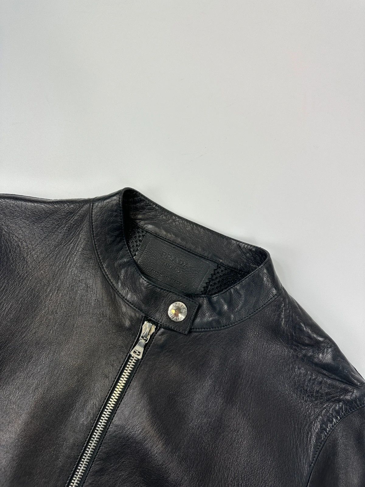 Prada Prada Milano FW1999 Black Perforated Leather Jacket Size S / US 4 / IT 40 - 4 Thumbnail