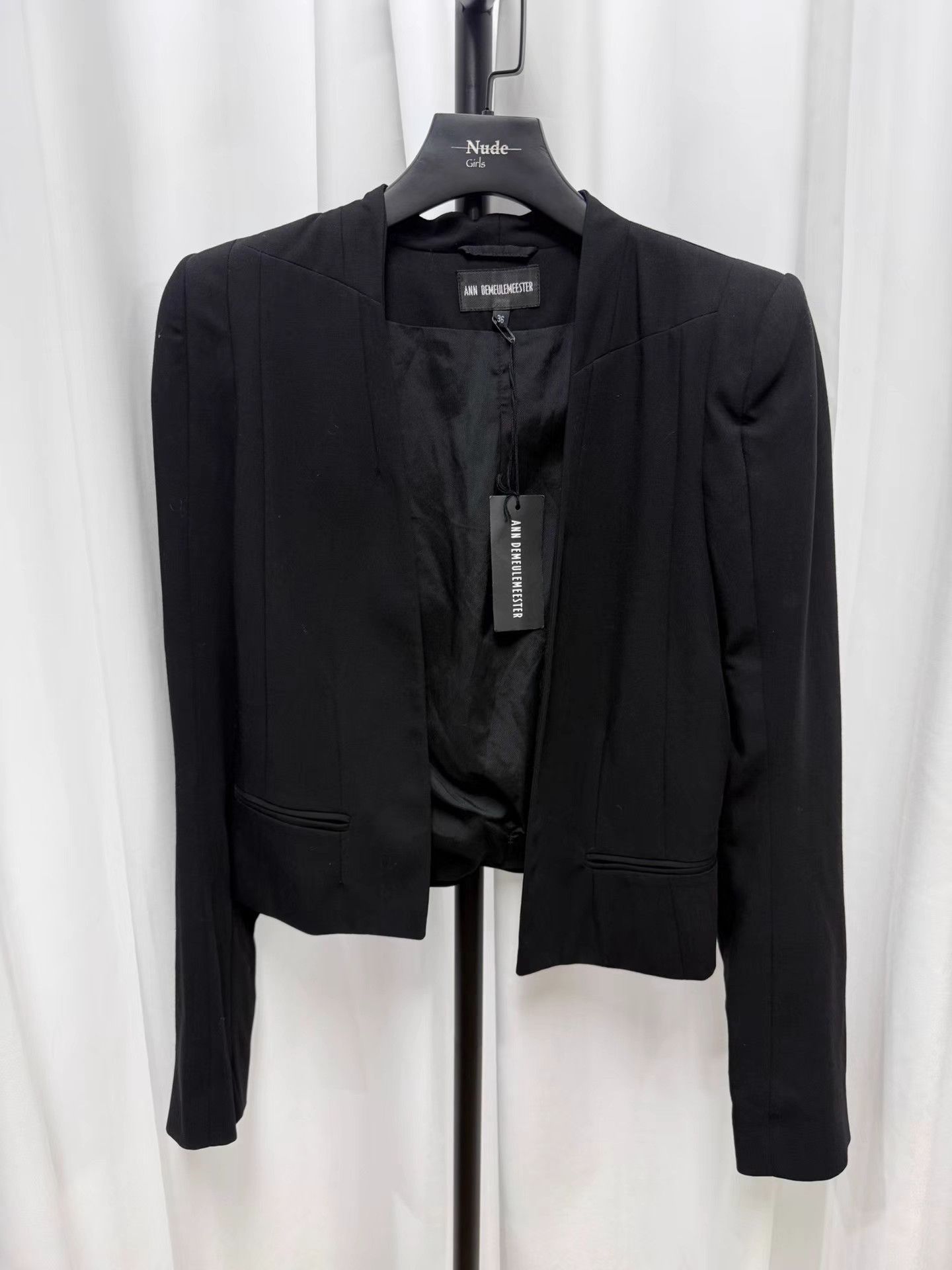 Ann Demeulemeester Ann Demeulemeester Square Shoulder Pleated Blazer K20 Size XS / US 0-2 / IT 36-38 - 1 Thumbnail