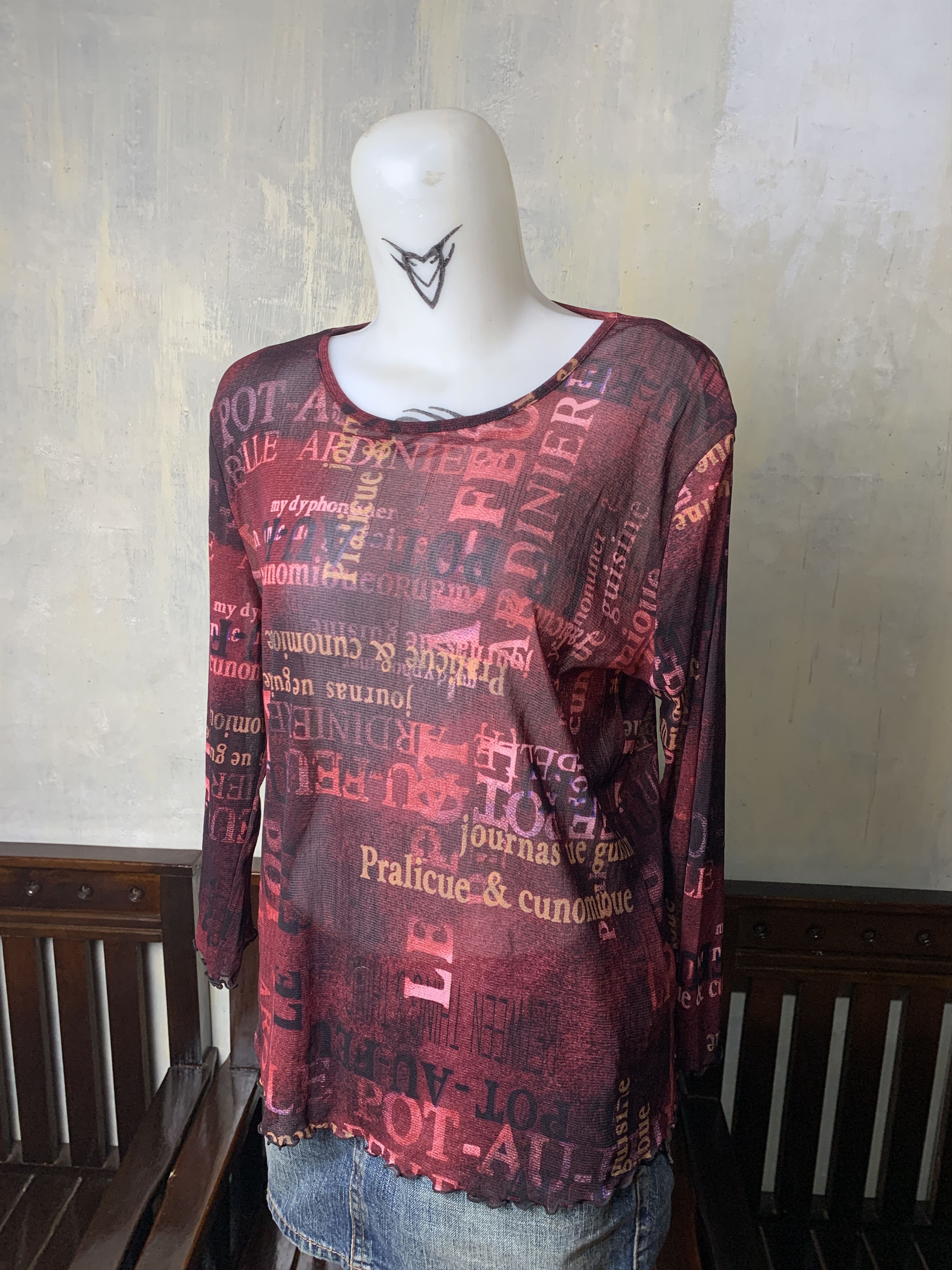 Japanese Brand Almane Word Printed Mesh Top (M to L) Size L / US 10 / IT 46 - 2 Thumbnail