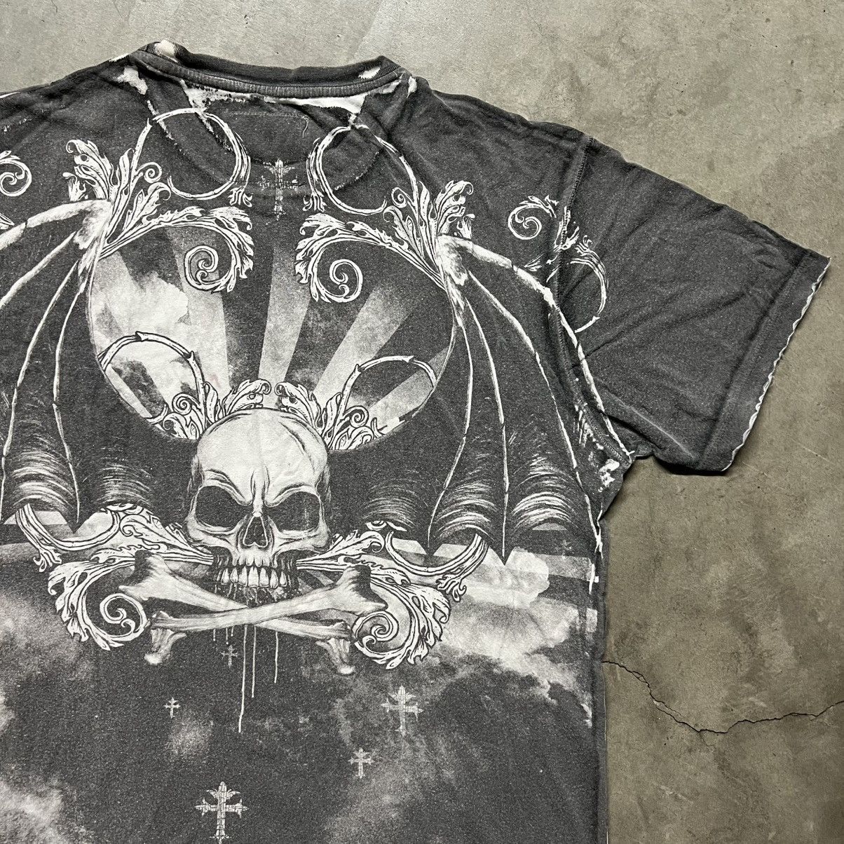 Affliction × Ed Hardy × Southpole Retro Fit Distressed Contrast Graphic T-Shirt Size US M / EU 48-50 / 2 - 4 Thumbnail