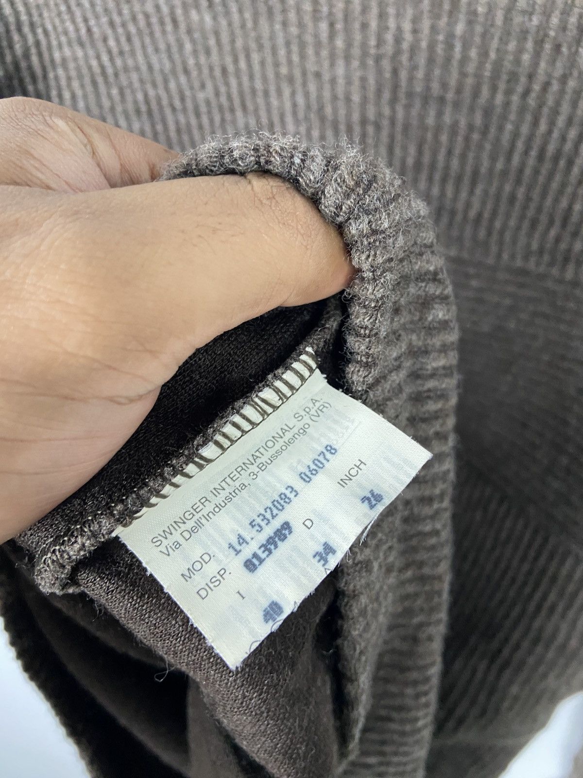 Fendi VINTAGE FENDI BIG LOGO MONOGRAM EMBROIDERED TURTLENECK Size US M / EU 48-50 / 2 - 12 Thumbnail