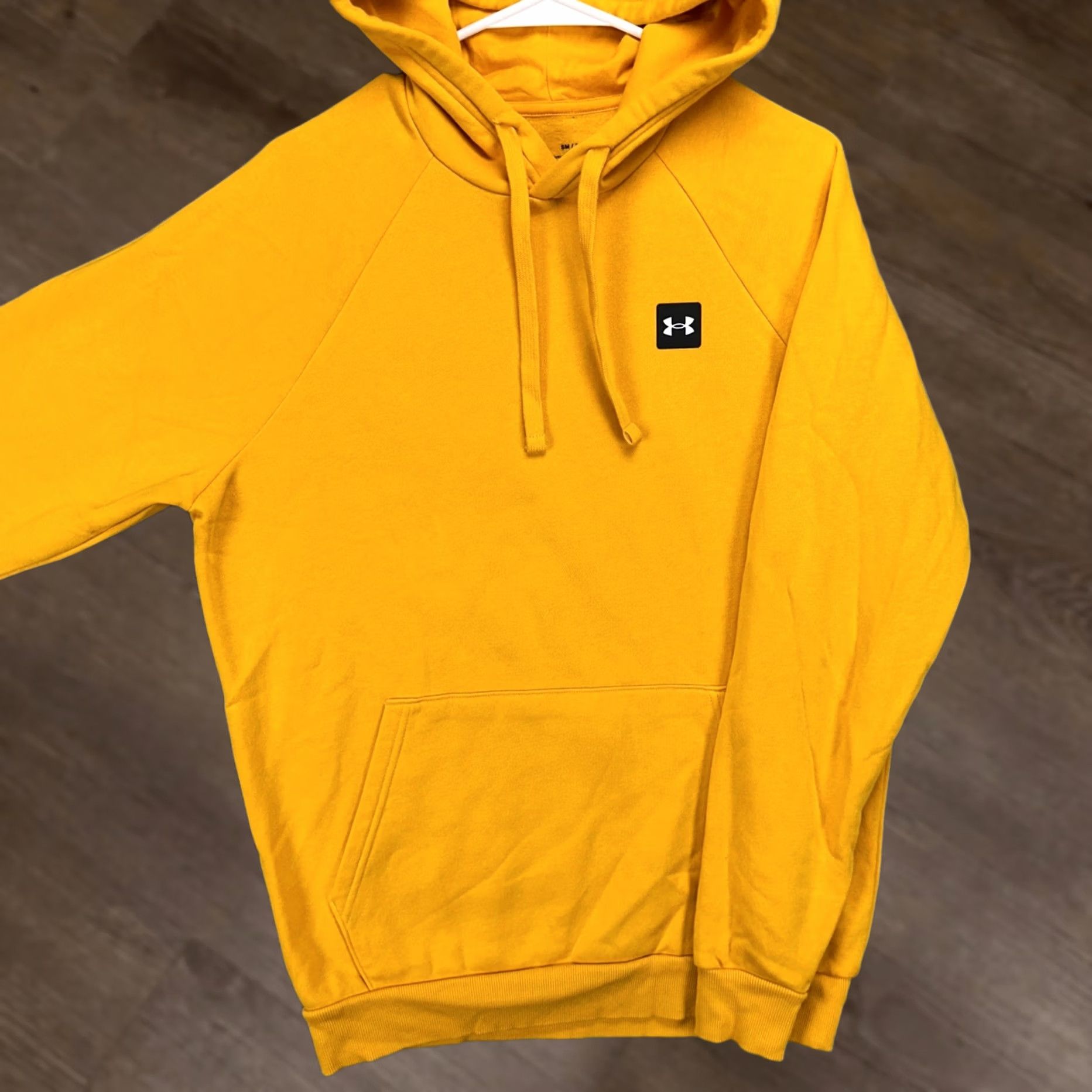 Under Armour Under Armour Sweatshirt Men Small Yellow Hooded Drawstring Pockets Logo Pullover Size US S / EU 44-46 / 1 - 1 Thumbnail