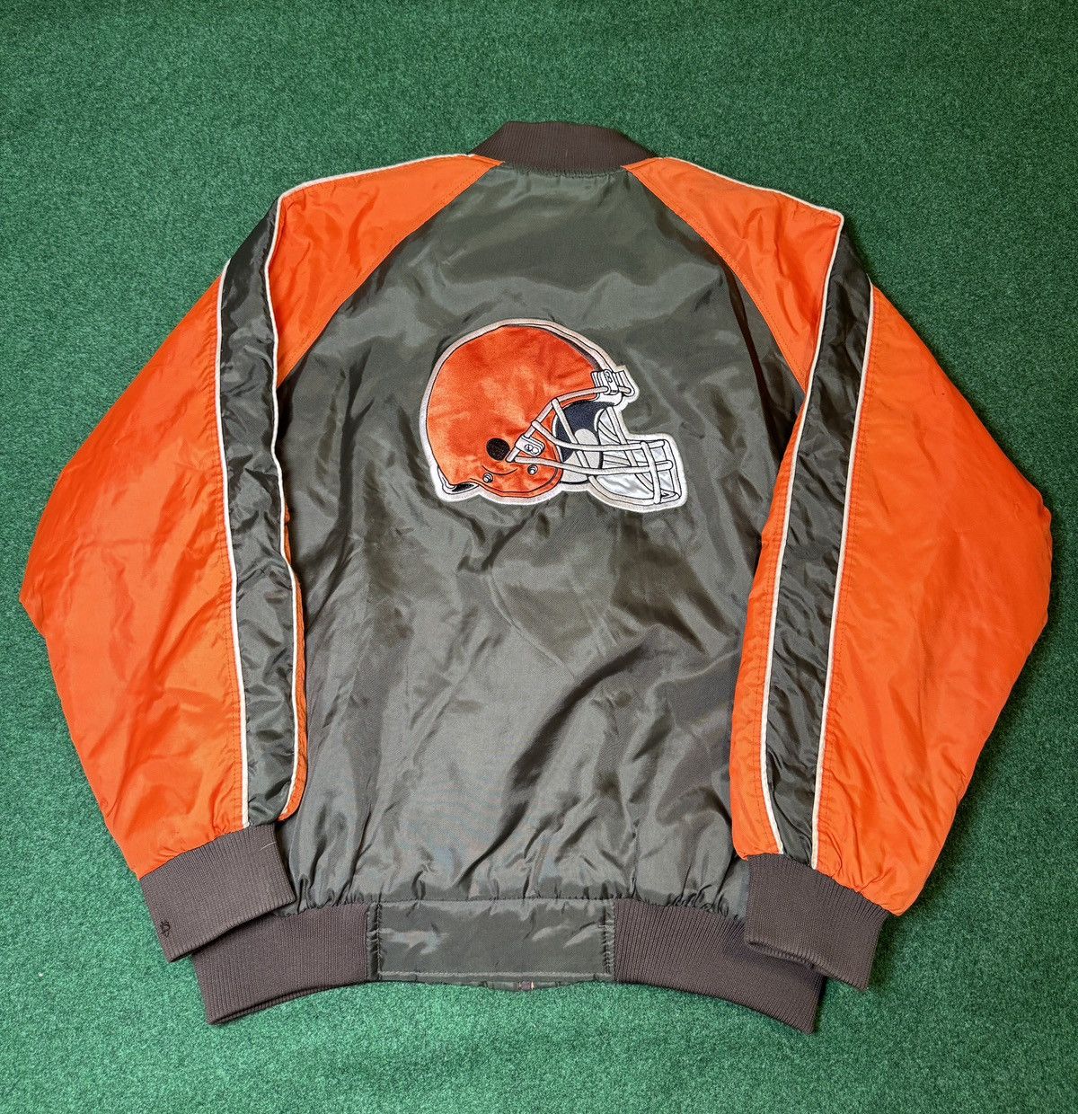 NFL Cleveland Browns NFL Full Zip Bomber Varsity Jacket Size US XL / EU 56 / 4 - 1 Thumbnail