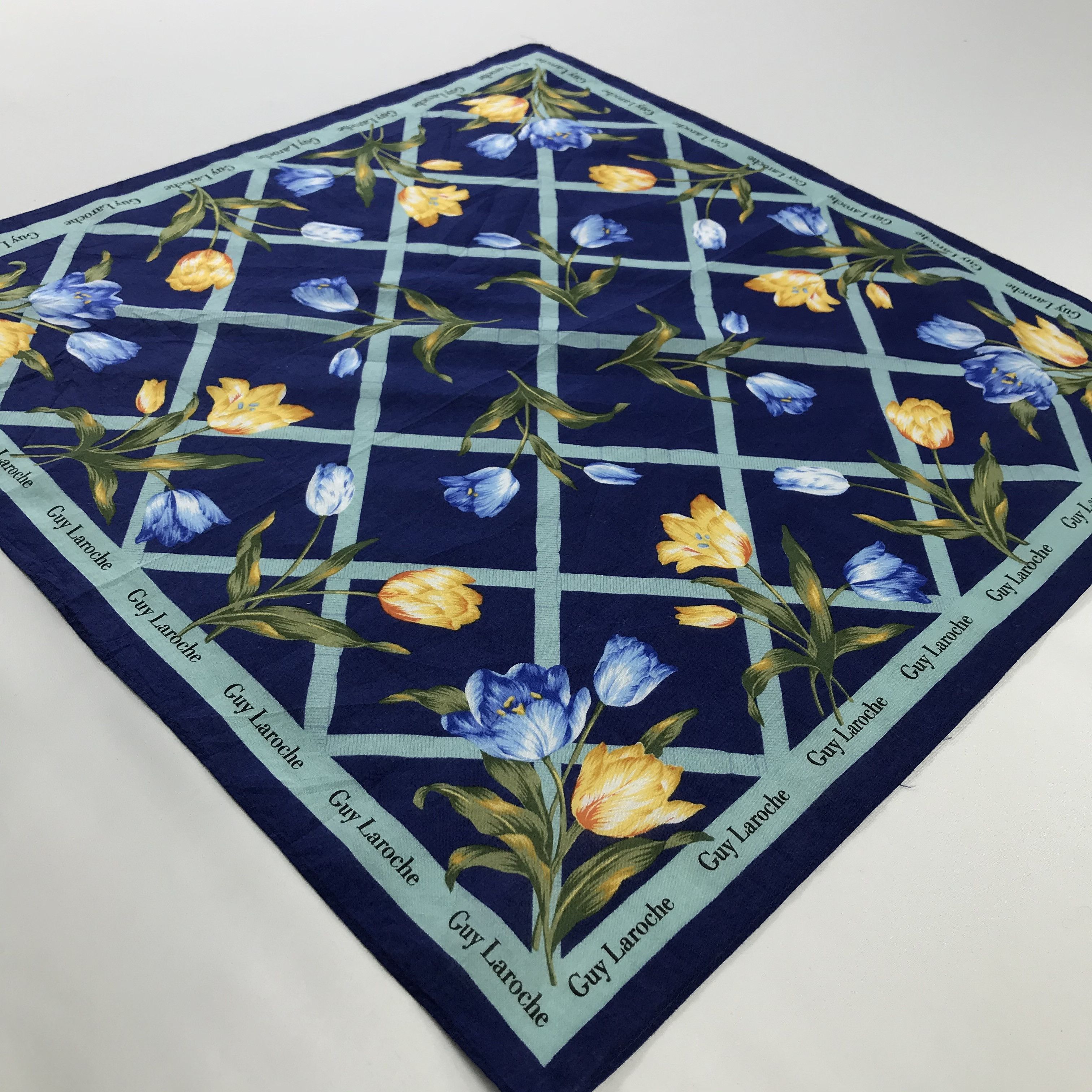 Guy Laroche × Vintage Guy Laroche Bandana / Handkerchief / Neckerchief - S743 Size ONE SIZE - 2 Thumbnail