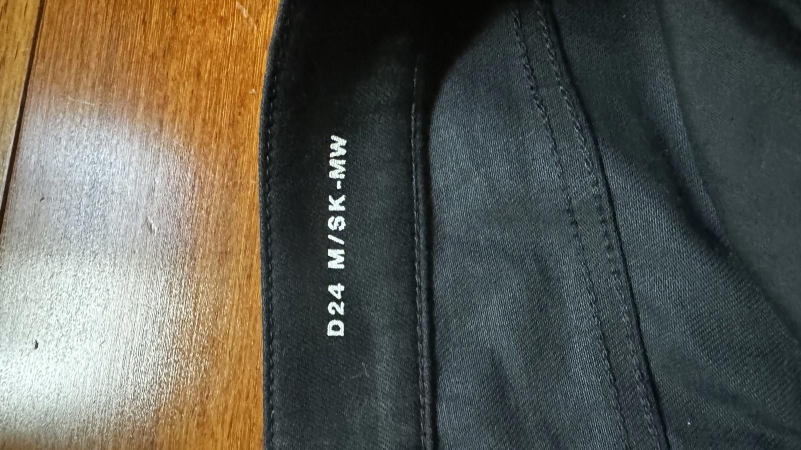 Saint Laurent Paris Saint Laurent D24 Silver Coated Black Denim Jeans Size US 29 - 5 Thumbnail