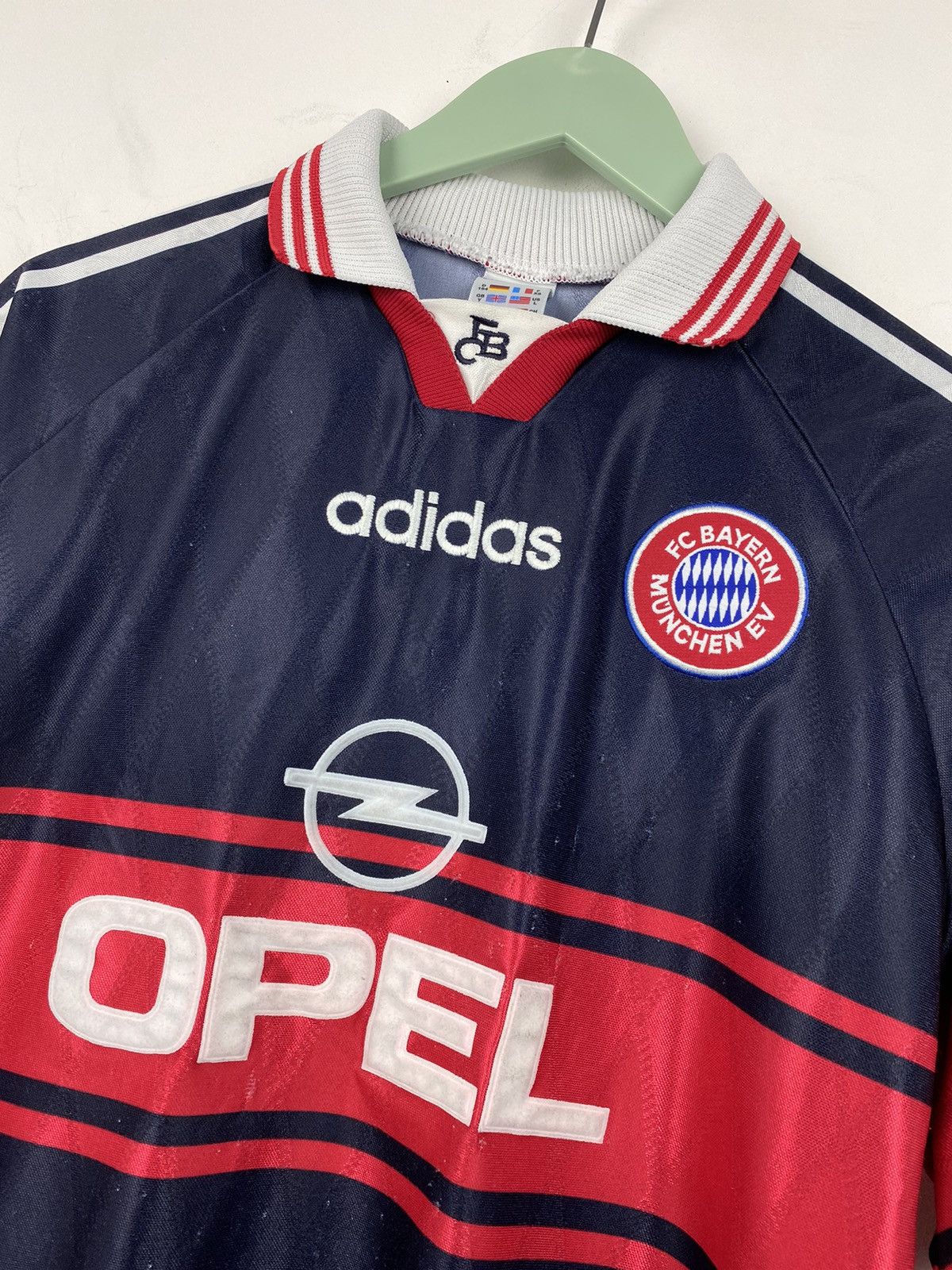 Adidas Vintage Bayern Munich 1997 1998 Elber #9 Soccer Jersey PSG Size US XS / EU 42 / 0 - 3 Thumbnail