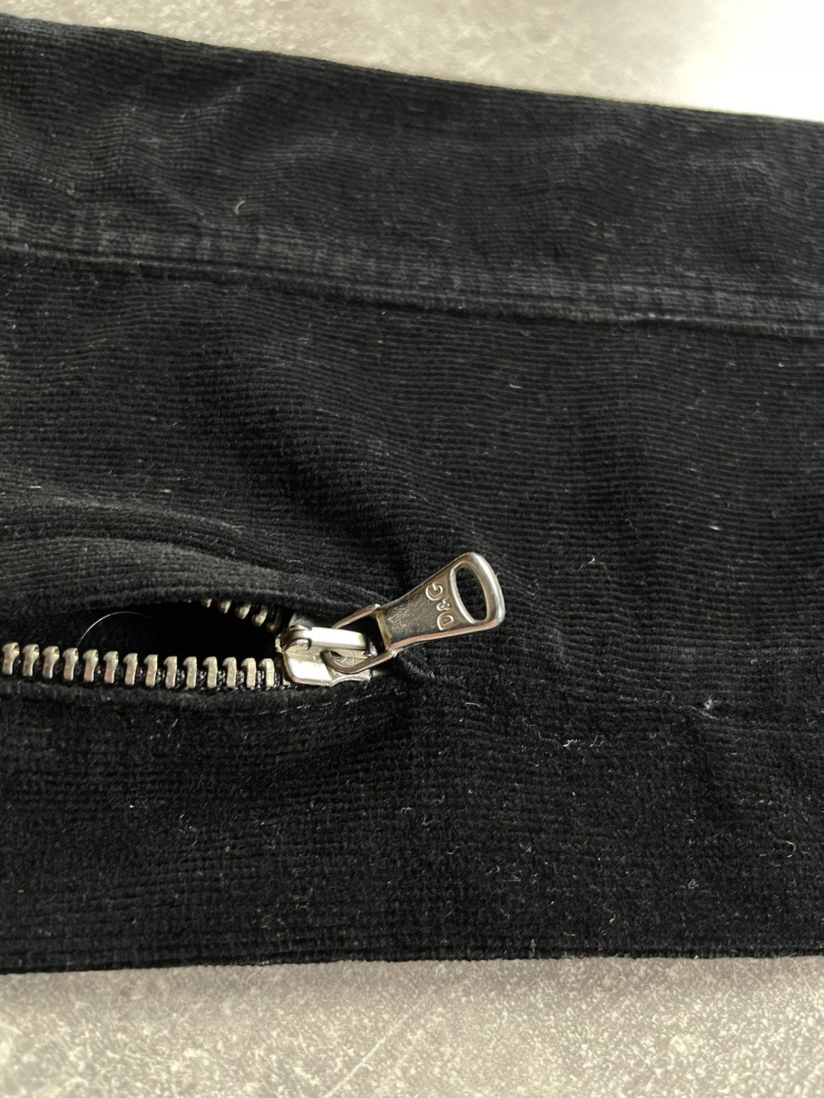 Dolce & Gabbana Dolce & Gabbana Balck Luxury Corduroy Zipper Pants Size 28" / US 6 / IT 42 - 15 Thumbnail