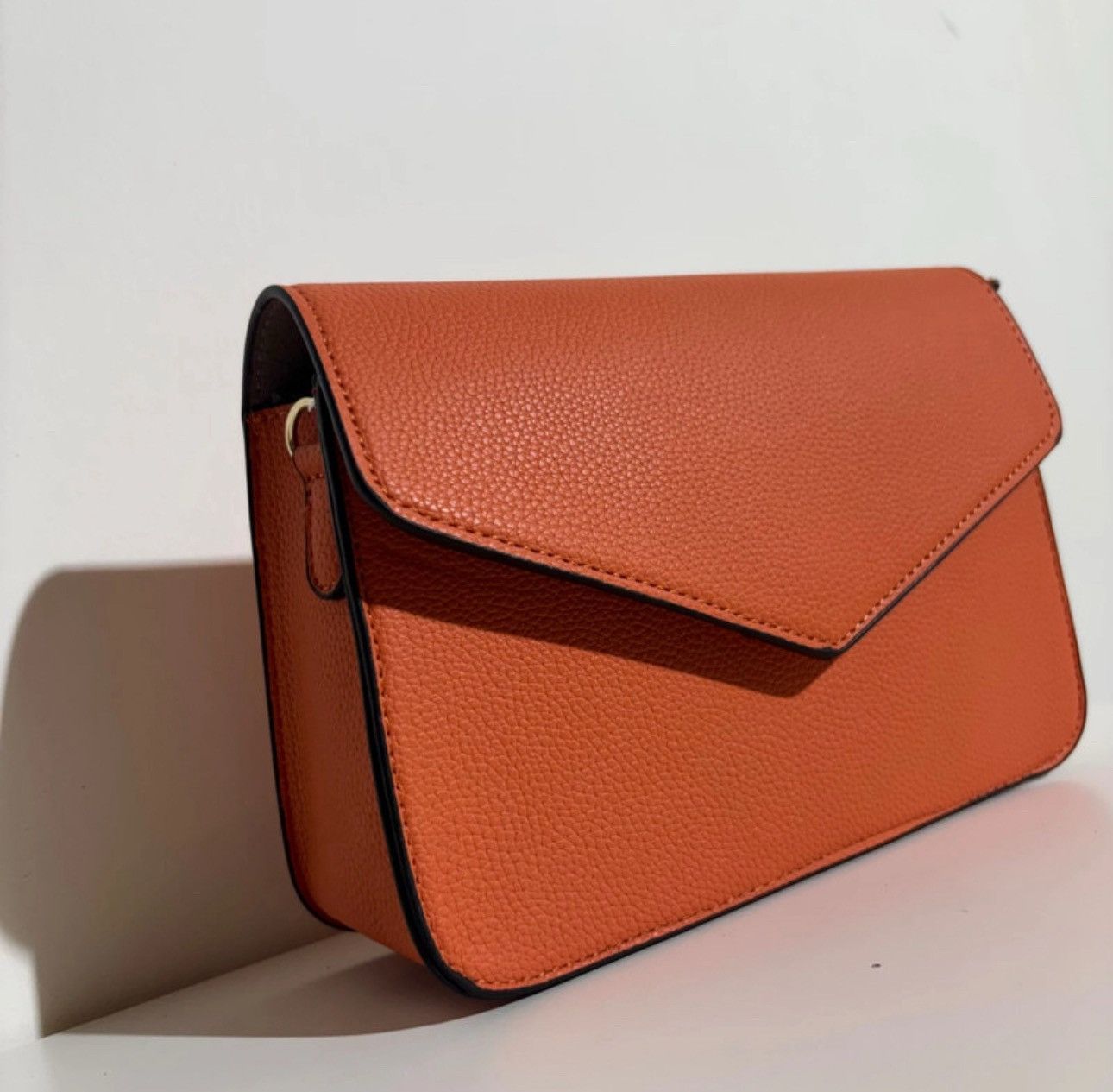 Other New trendy orangecrossbody bag with a paterned shoulderstrap Size ONE SIZE - 2 Thumbnail