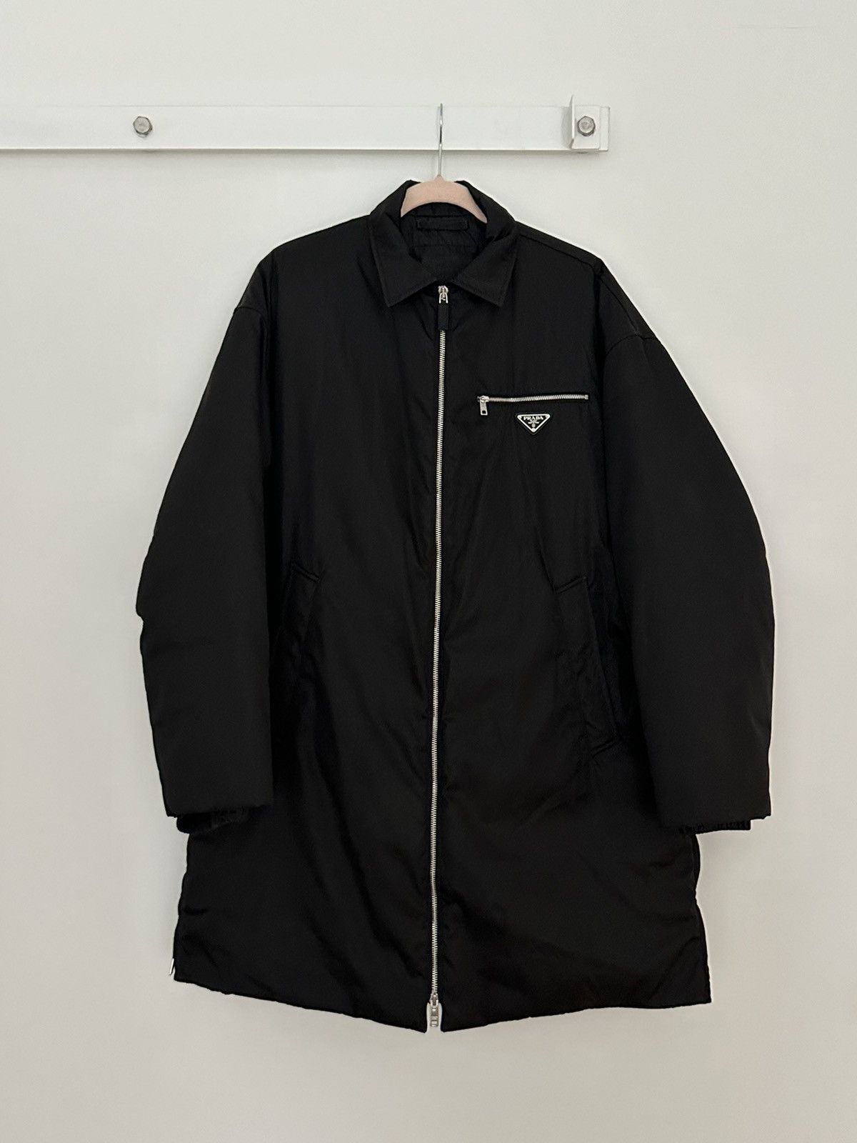 Prada 2019 Prada triangle parka Size US M / EU 48-50 / 2 - 1 Thumbnail