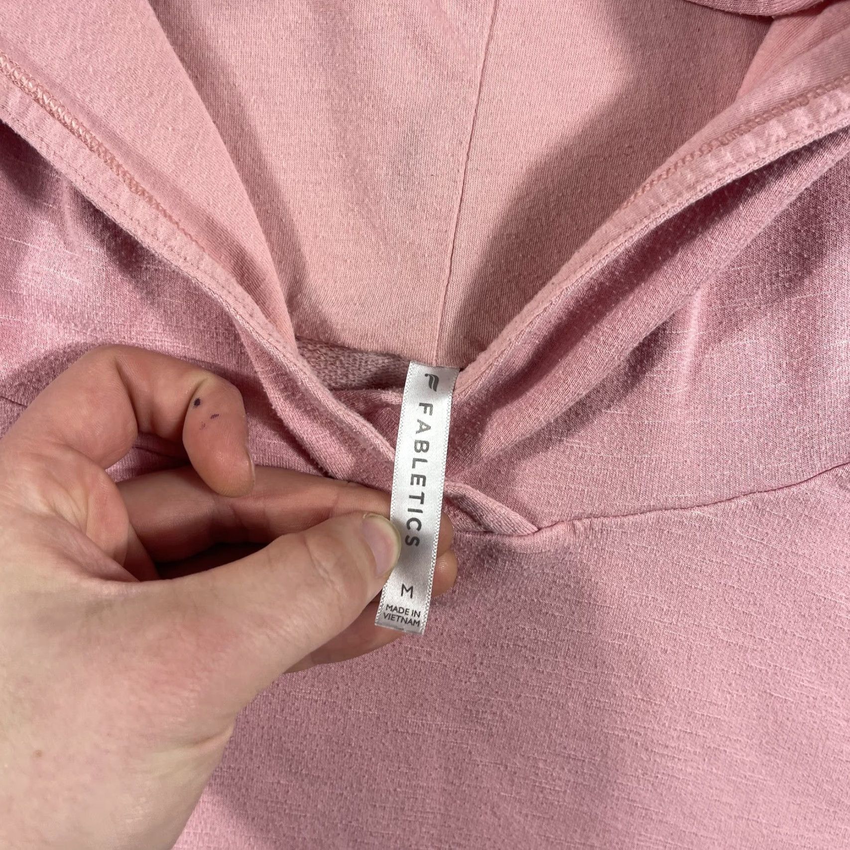 Fabletics Fabletics Go To Hoodie Pullover Womens Medium Pink Yoga Running Gym Casual Crop Size M / US 6-8 / IT 42-44 - 3 Thumbnail