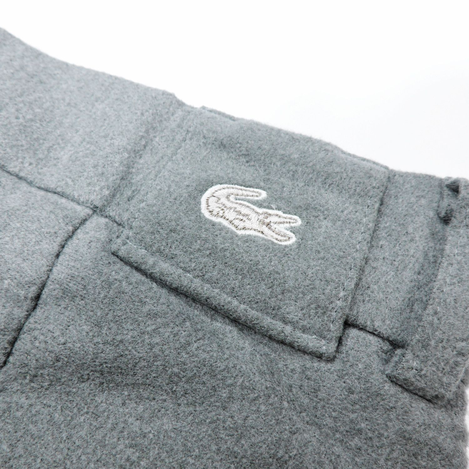 Lacoste LACOSTE WHITE LOGO CASUAL SHORT PANTS Size US 30 / EU 46 - 14 Thumbnail