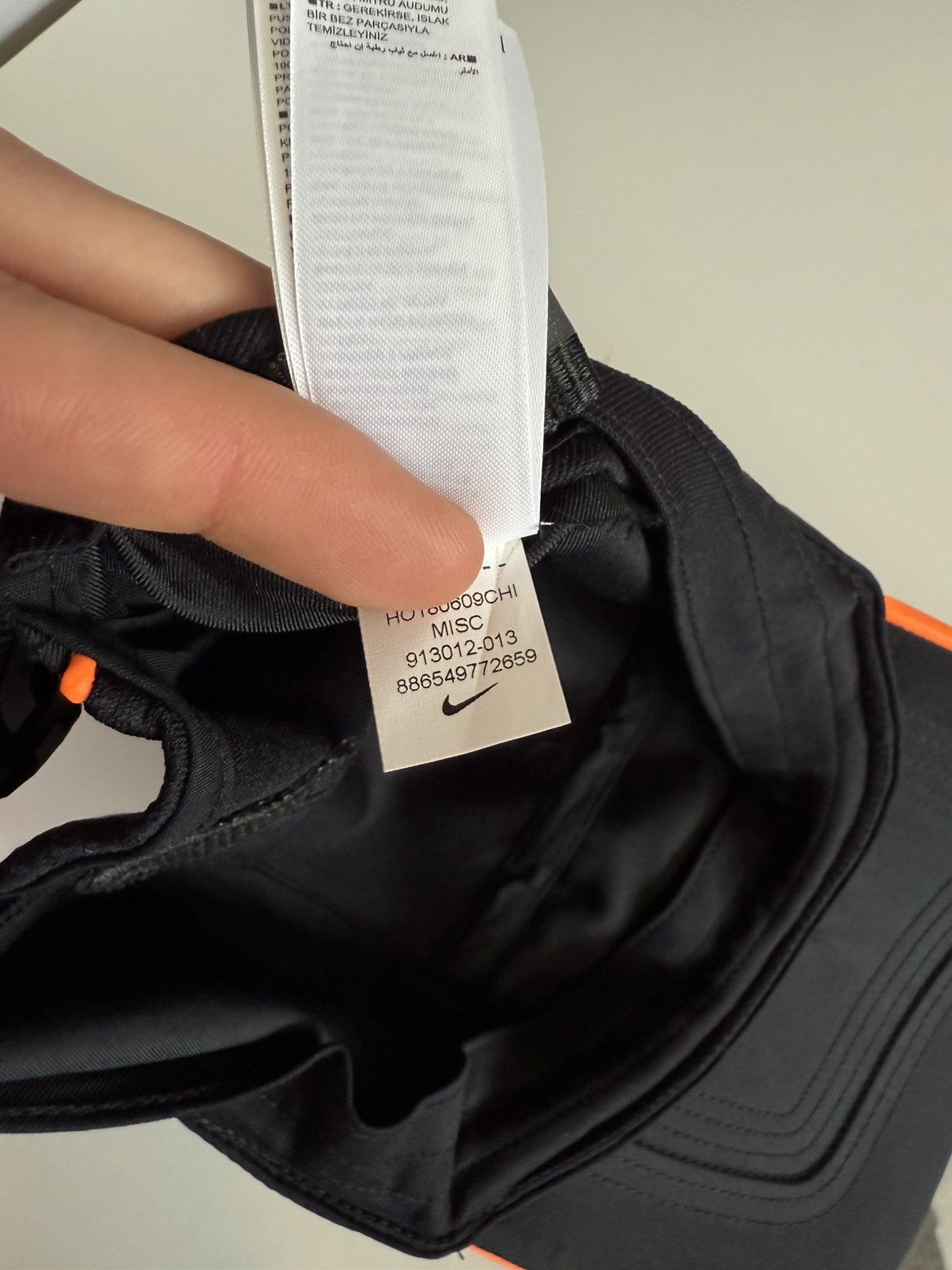 Nike Nike TN Tuned Air Max Plus Aerobill Dri-Fit Reflective Hat Size ONE SIZE - 19 Thumbnail