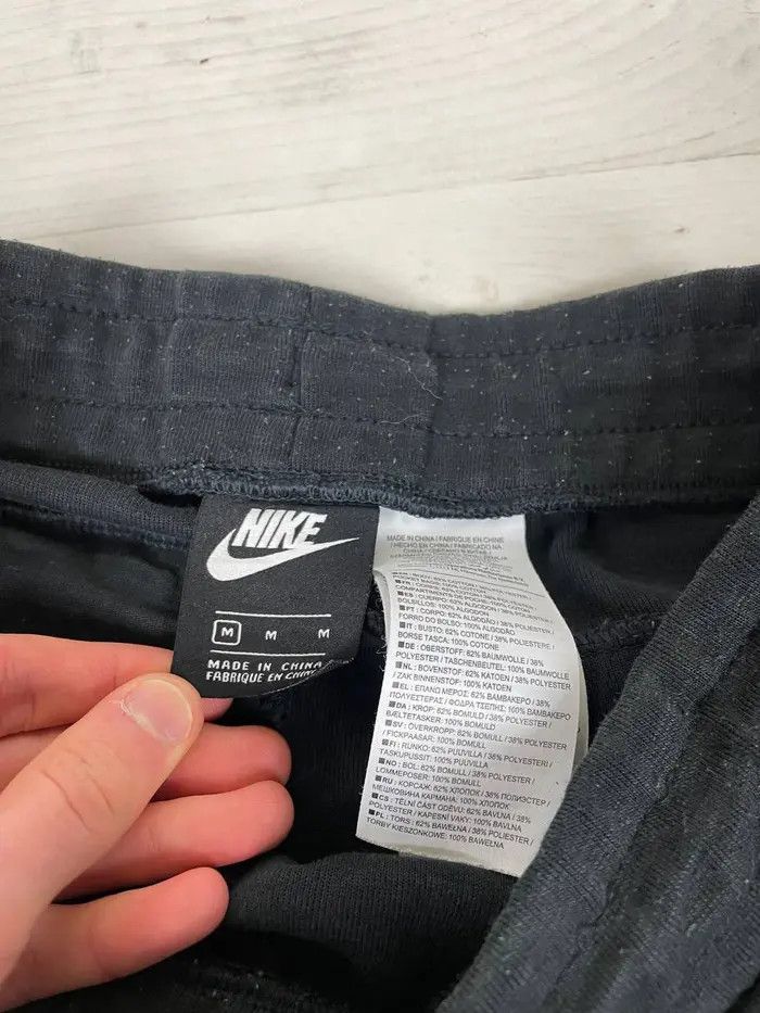 Nike Nike Modern Tracksuit Jacket And Pants Logo Swoosh Y2K Size US M / EU 48-50 / 2 - 13 Thumbnail