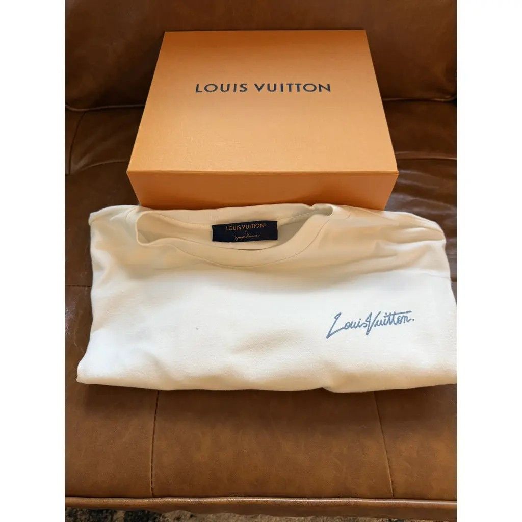 Louis Vuitton × Yayoi Kusama Louis Vuitton x Yayoi Kusama SS23 T-Shirt Men's White Size US M / EU 48-50 / 2 - 3 Thumbnail