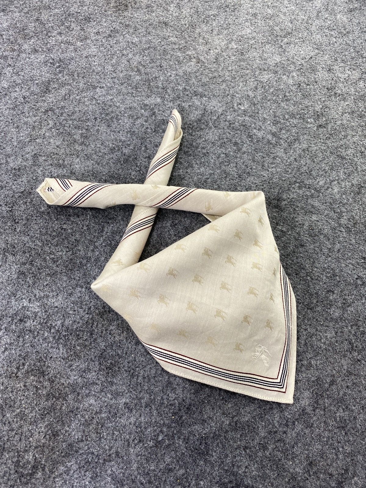 Burberry × Vintage Burberry Handkerchief / Bandana / Neckerchief-B295 Size ONE SIZE - 1 Thumbnail