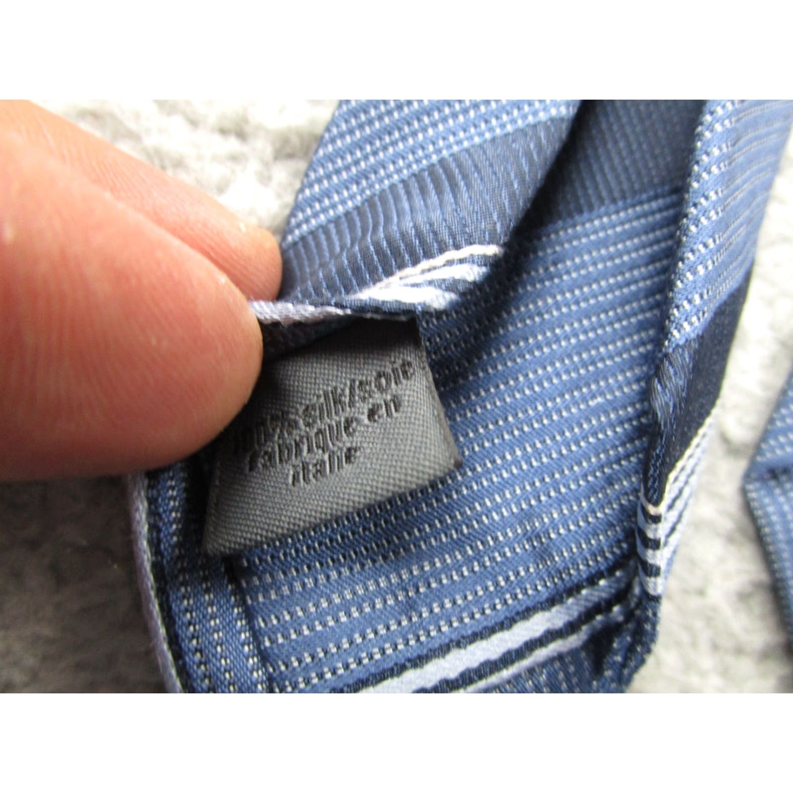 John Varvatos John Varvatos Tie Blue Striped Silk Hand Made Italy preppy formal business Linen Blend, Silk, Silk Blend 3" Width One Size Men Tie Vintage: No Size ONE SIZE - 5 Thumbnail