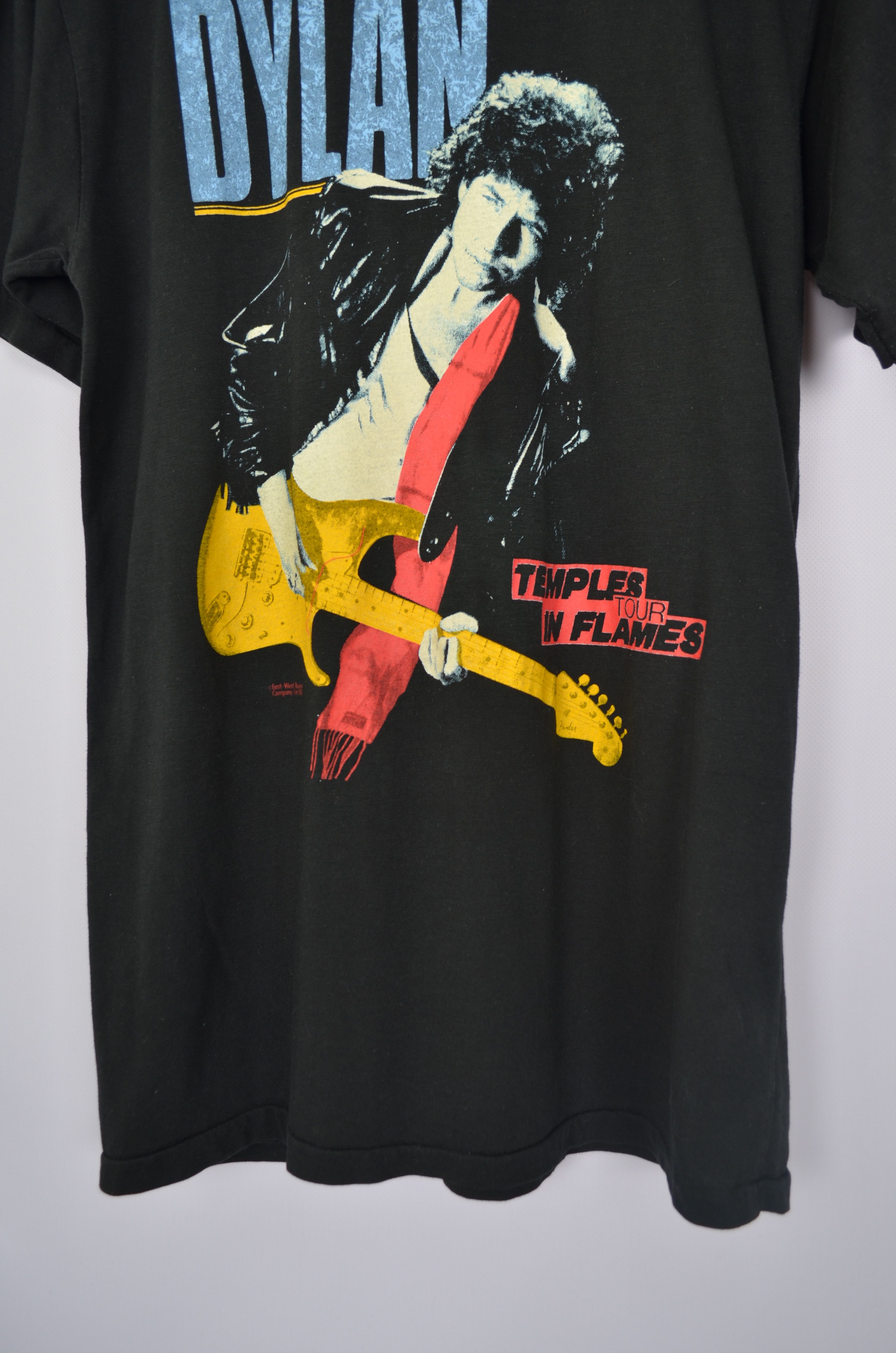 Band Tees × Vintage BOB DYLAN Vintage T-SHIRT TEMPLES IN FLAMES TOUR 1986-87 Size US S / EU 44-46 / 1 - 4 Thumbnail