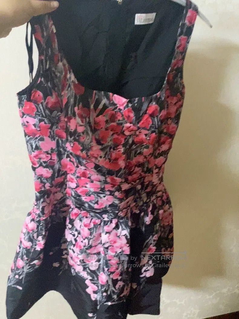 Other Valentino Sleeveless waist flower bud fluffy dress Size XL / US 12-14 / IT 48-50 - 6 Thumbnail