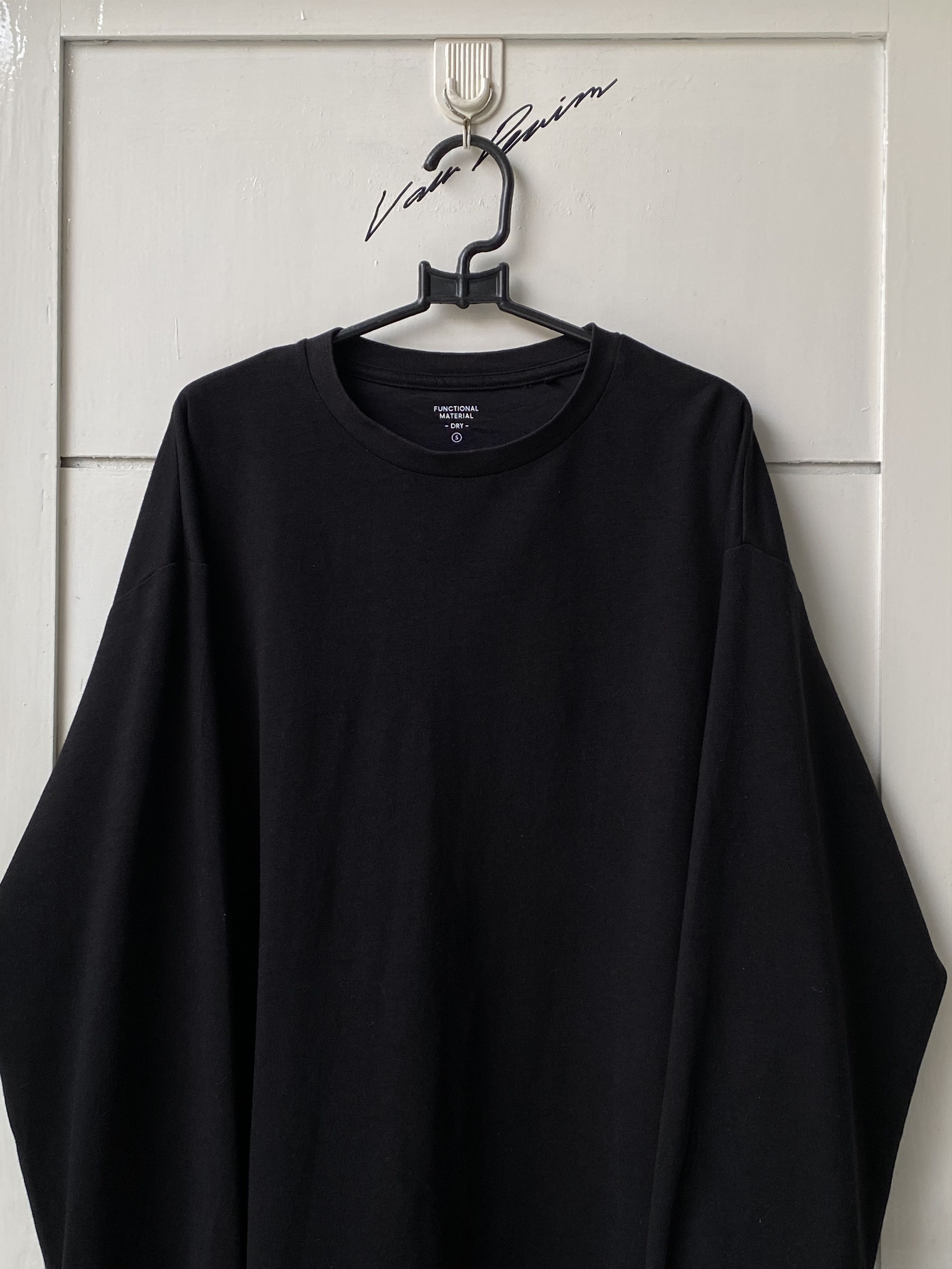 GU GU Functional Material Dry Long Black T-shirt Size US M / EU 48-50 / 2 - 2 Thumbnail